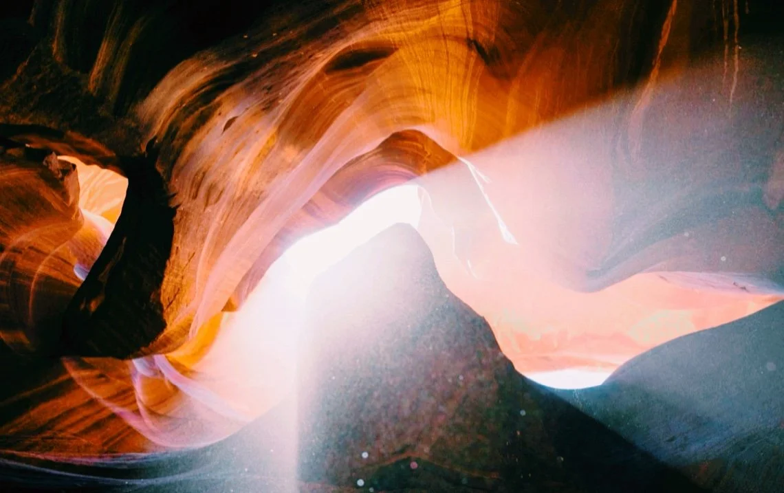November Akashic Magic: Focus on The Light