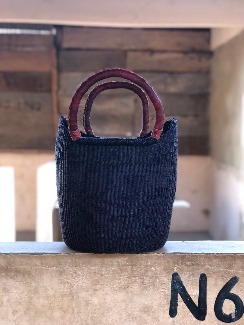 NOMADIC CITIZEN_handwoven-shopper-bolga-basket-bag_black_g02.jpg