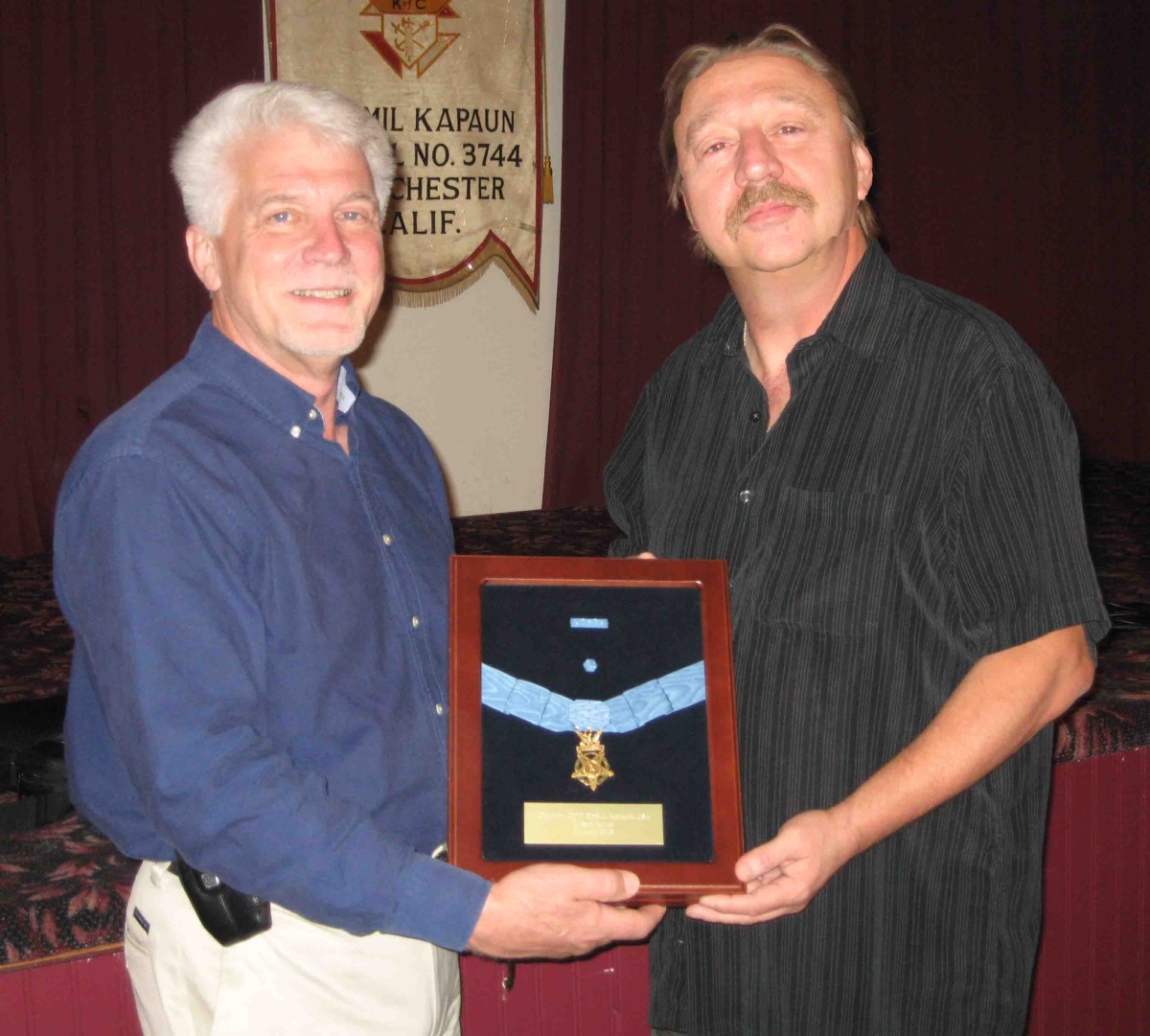 event-moh r kapaun with gk bob wright.jpg