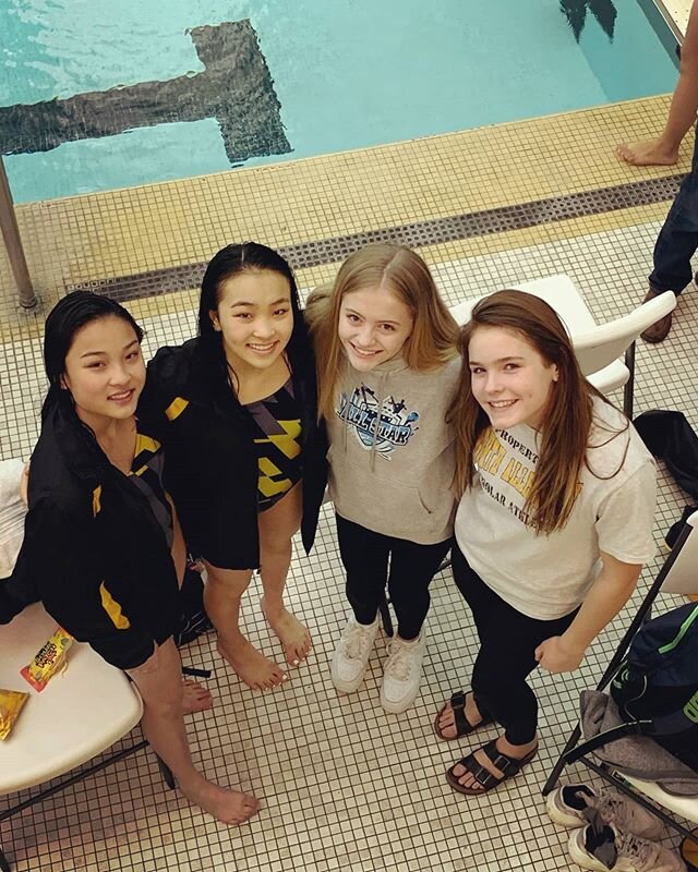 #TBT #wpials2020 @eemilymueller @lmalarky @_christina_shi @zoe_o.ky

Pittsburgh Diving Club

#pittsburghdivingclub #pittsburgh #pgh #pghsports #divinglife #sports #usa #usadiving #stayactive #stayhome #dryland #covid_19 #athomeworkout #pittsburghdivi