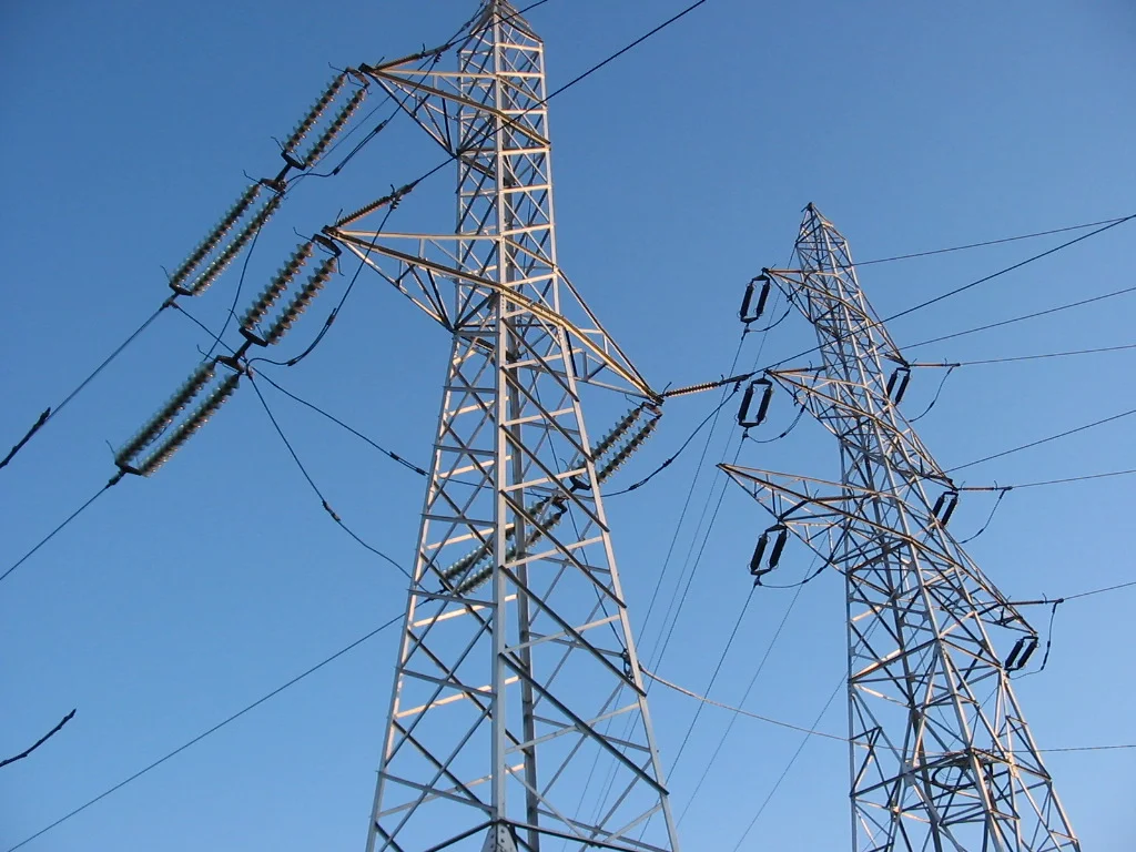 cell tower.jpg