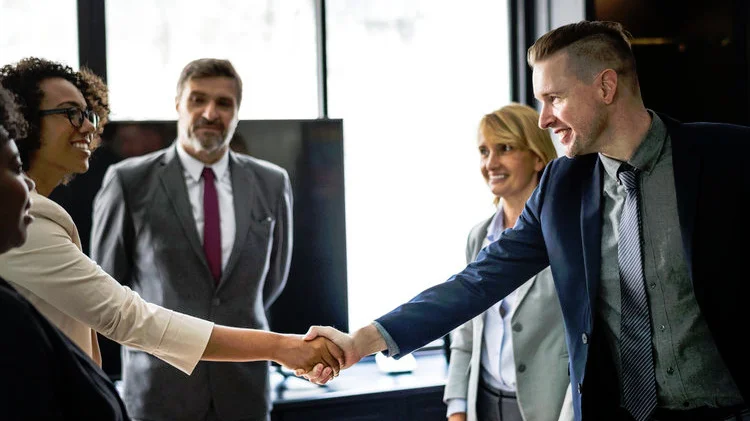 agreeing+to+business.jpg