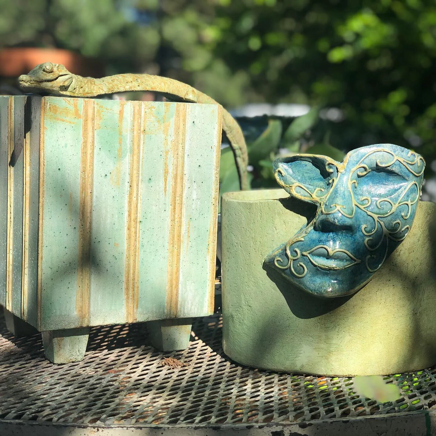 59946B77-750B-470C-8EC3-9F73FBB3F914