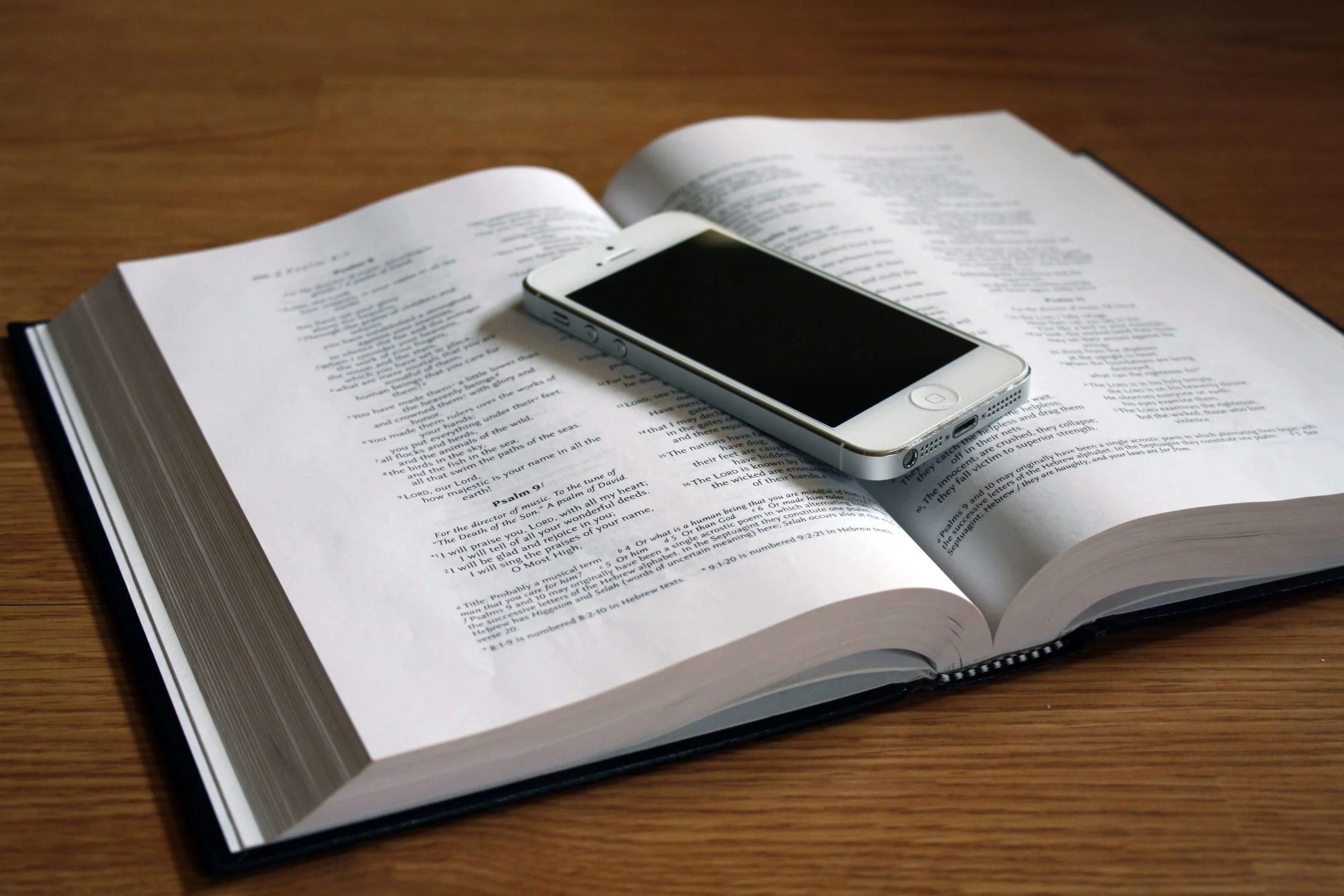 Spiritual Formation in an iPhone World