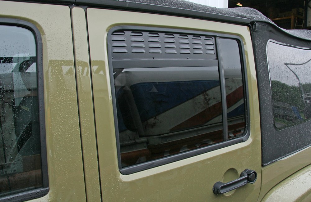 Nakatanenga - Side Vent for Rear Door Windows - Jeep Wrangler — Rovalution  Automotive
