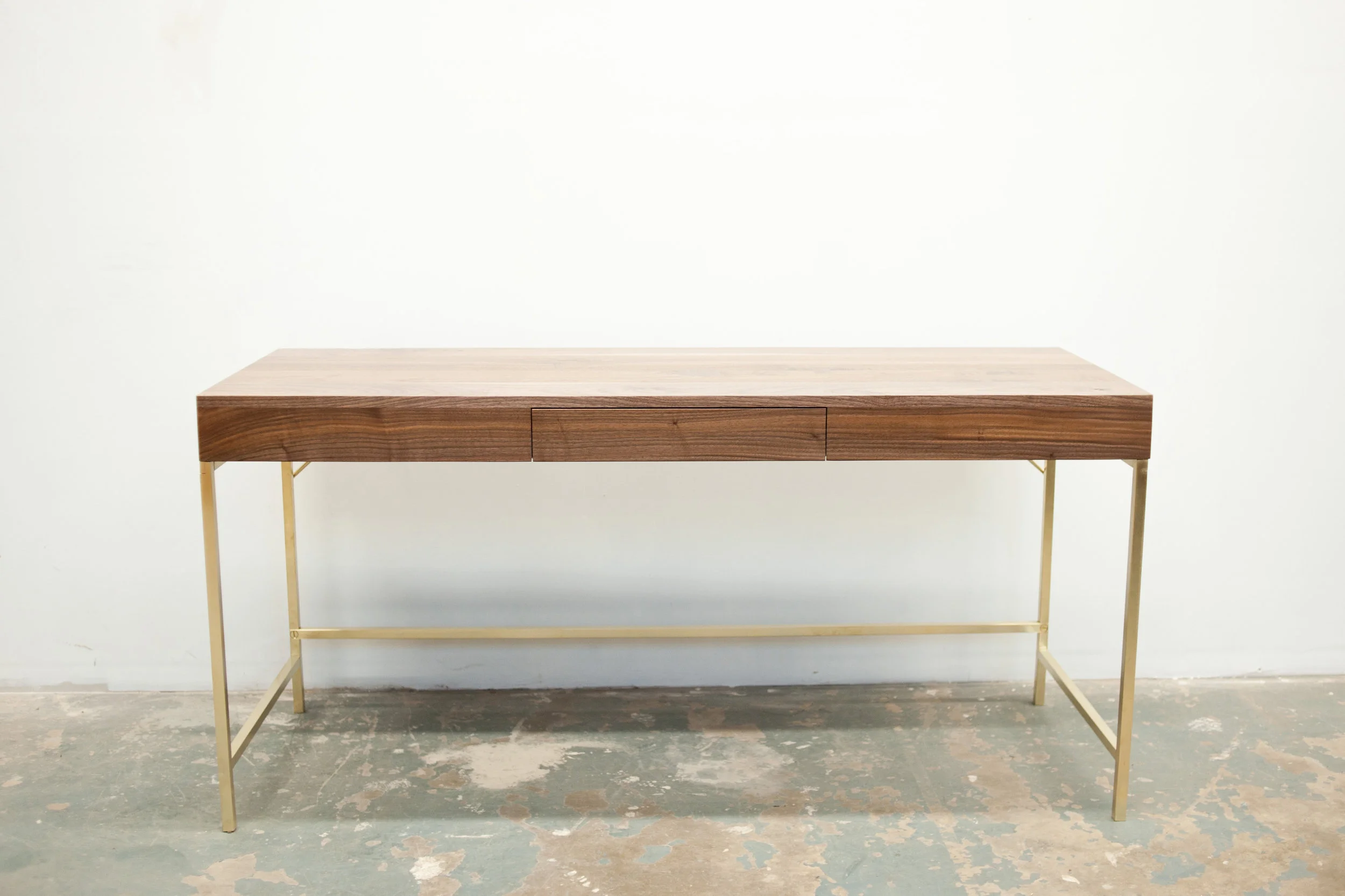 Rye_Desk_Olivr_Studio1.jpg