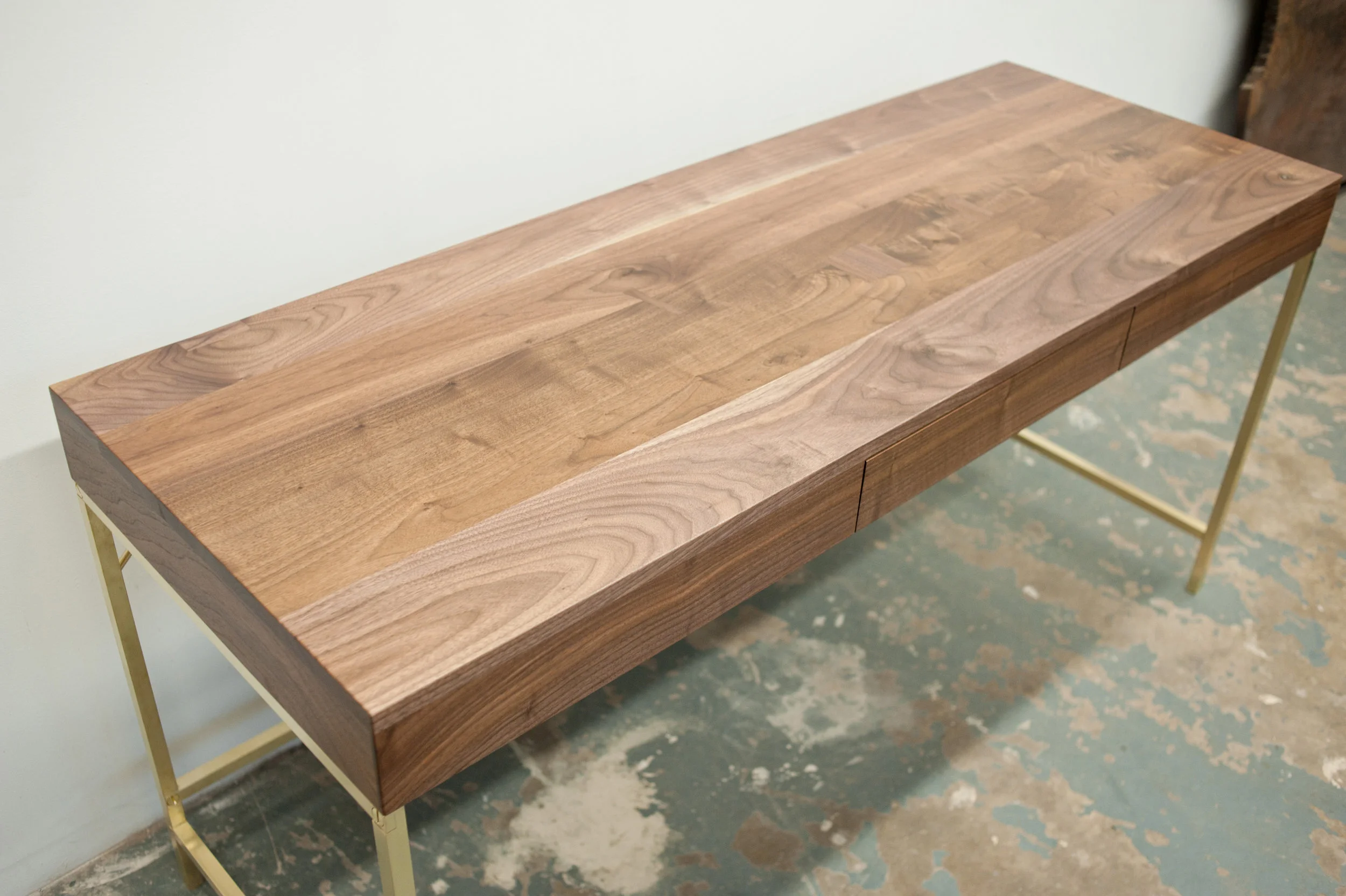 Rye_Desk_Olivr_Studio2.jpg