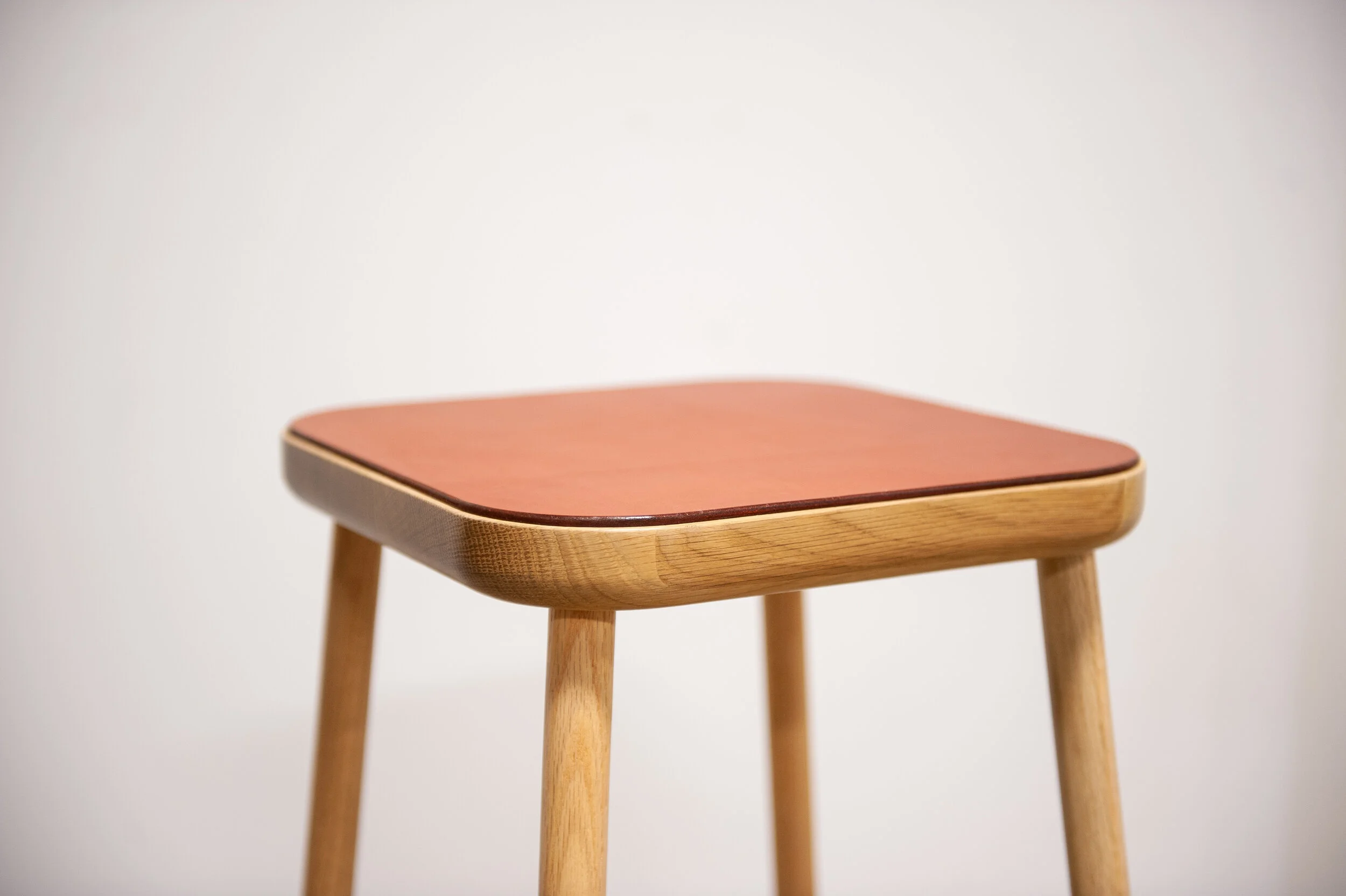 Stool_Olivr_Studio4.jpg