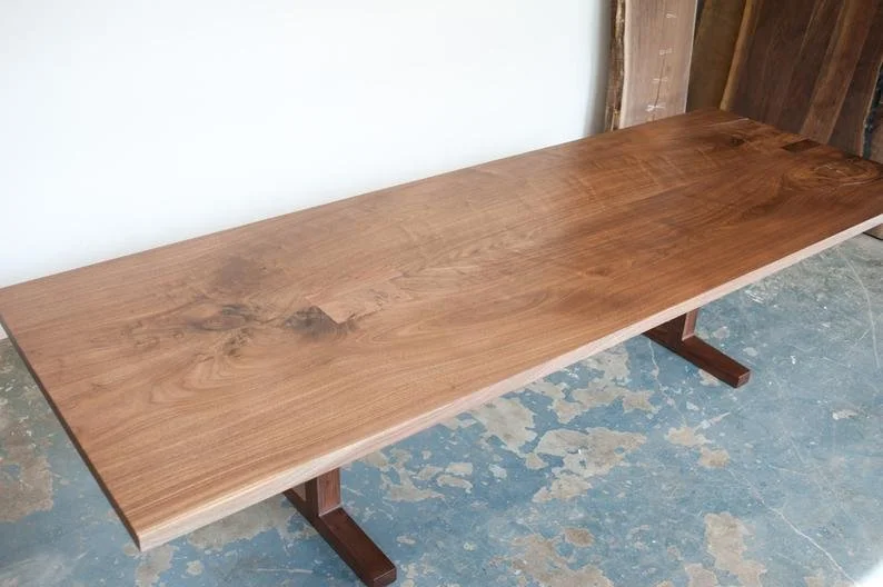 Olivr_Studio_Dining_Table2.jpg