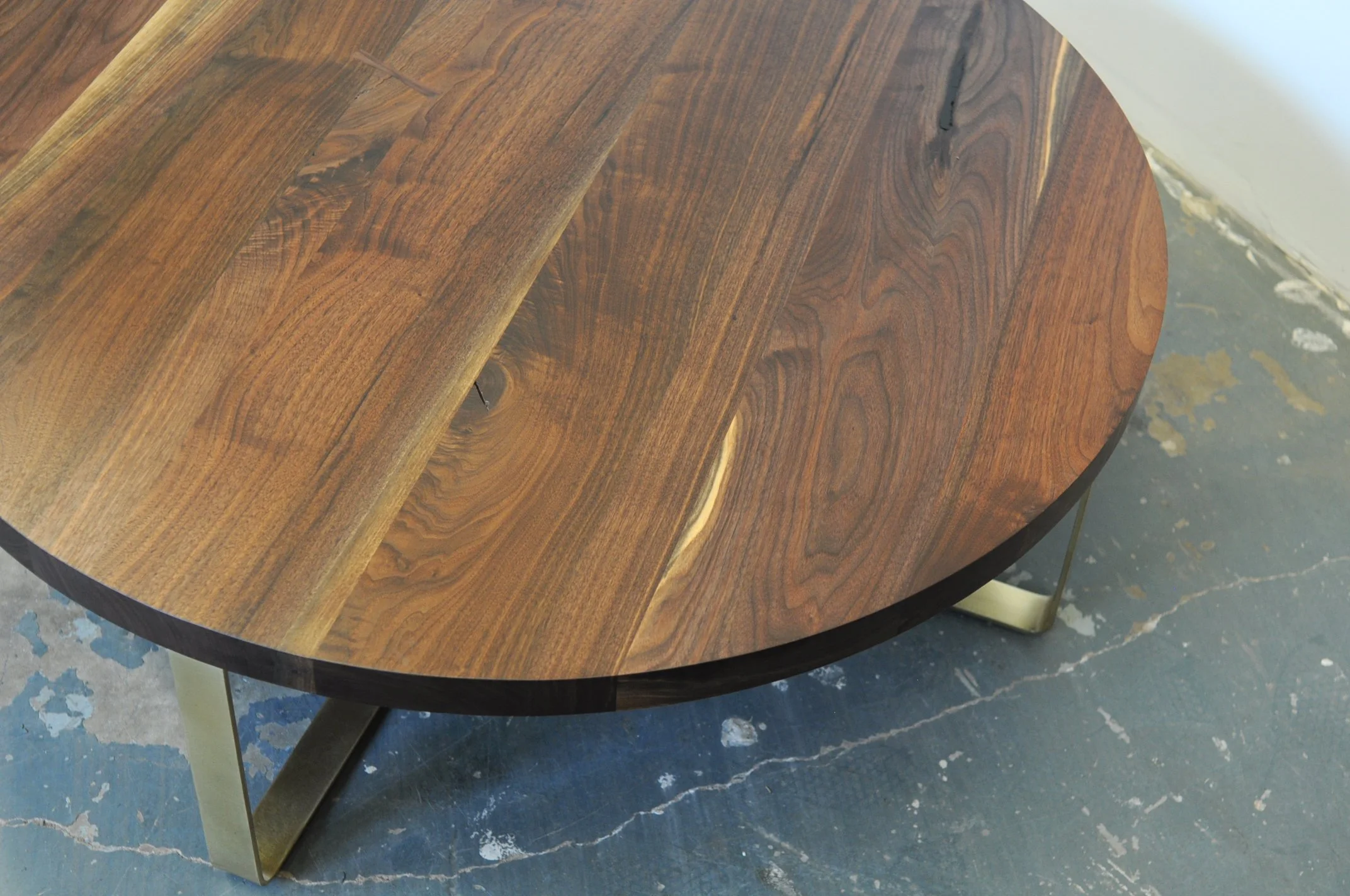 Olivr_Studio_Table00008.JPG