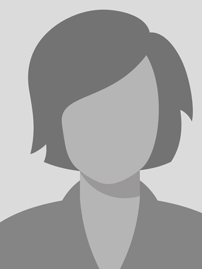 team_placeholder_woman-1.png