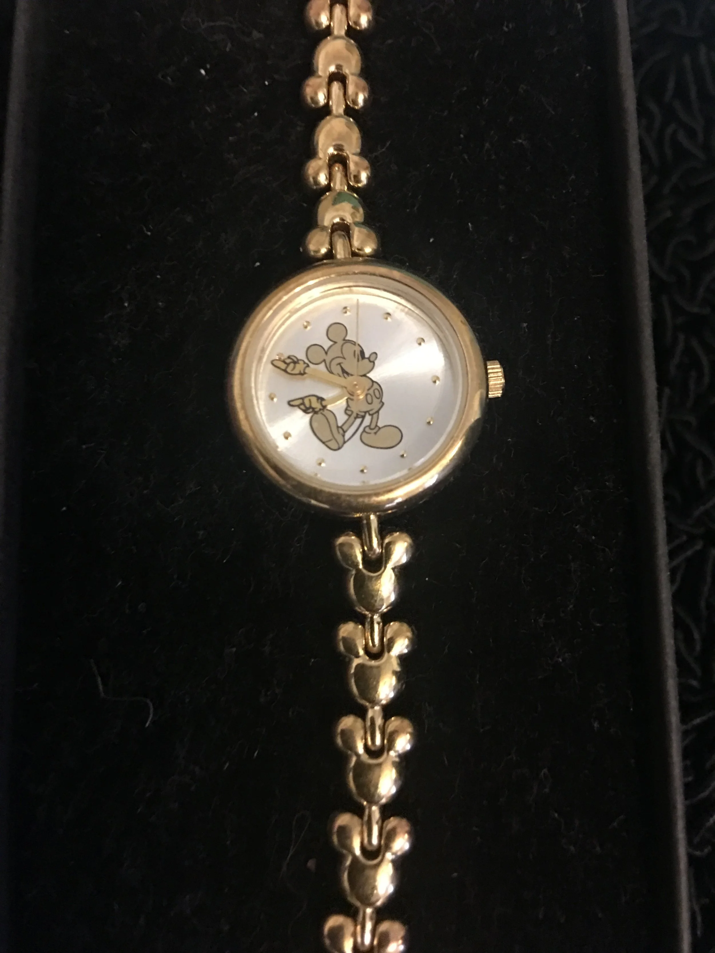 2DA3143A-E027-4EA3-A9A8-F8825D3EFB5E