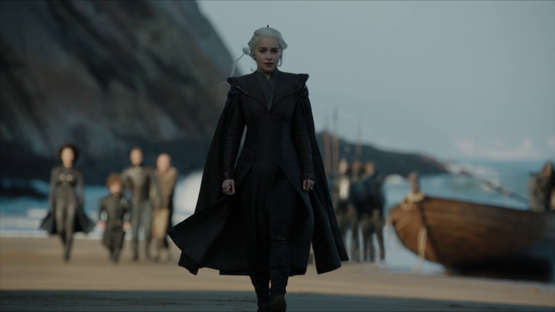 daenerys-targaryen-game-of-thrones-dragonstone.png