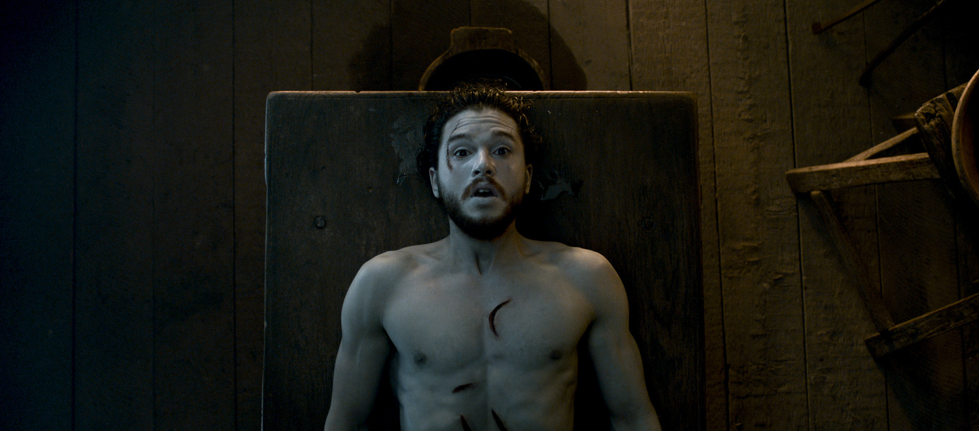 Game-of-thrones-home-kit-harington.jpg