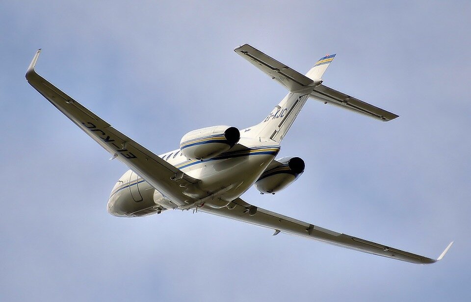 hawker-539490_960_720.jpg