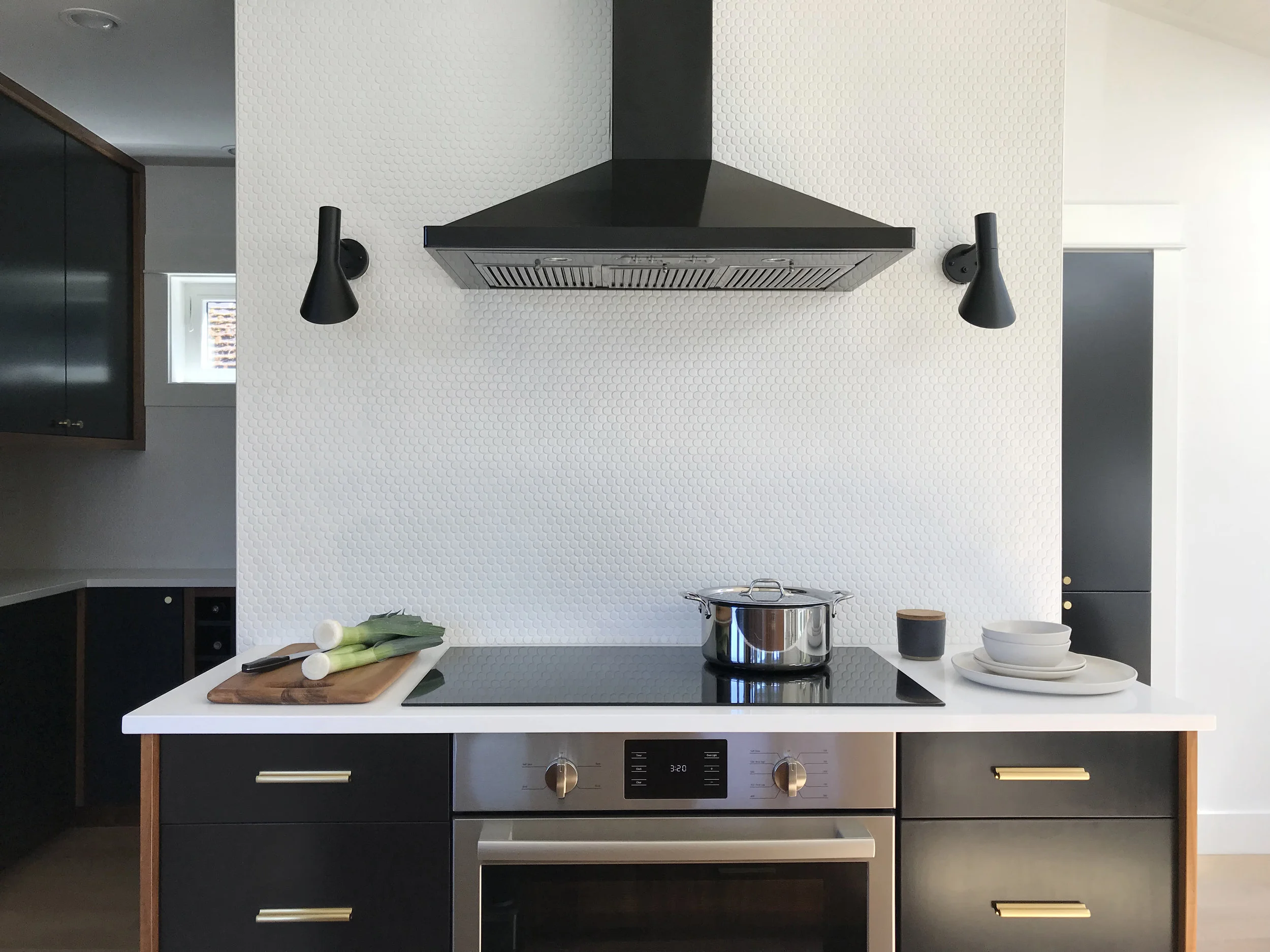 Hyde Evans Design_Interior Design Seattle_Kitchen and Bath Design_Madrona_01.jpg