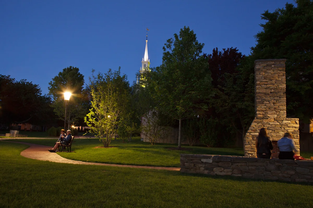 The Meeting Room in Queen Anne Square — Tillett Lighting Design Associates