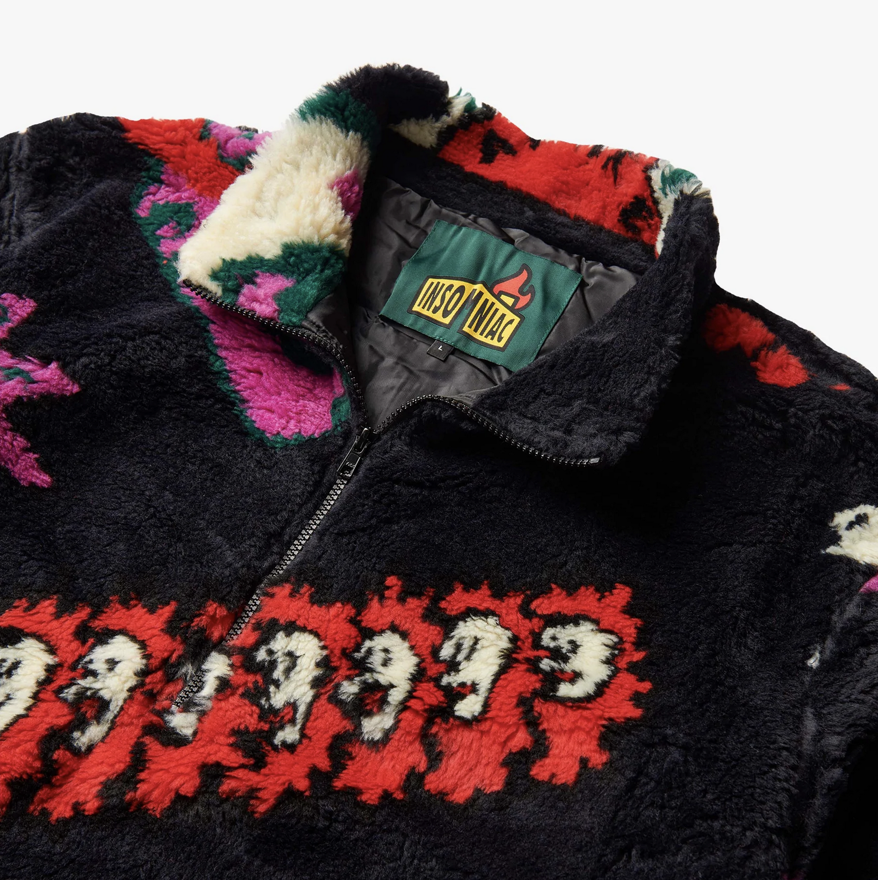 dreaming_pullover_close.png