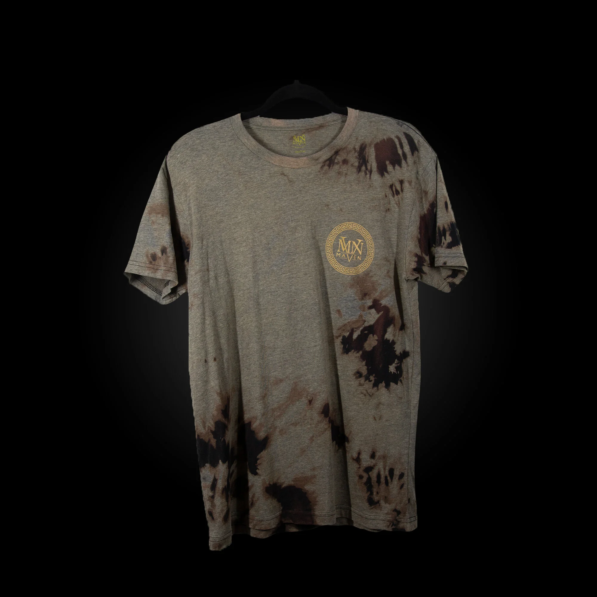 MVN - CUSTOM SHIRTS_M - 15 - front.jpg