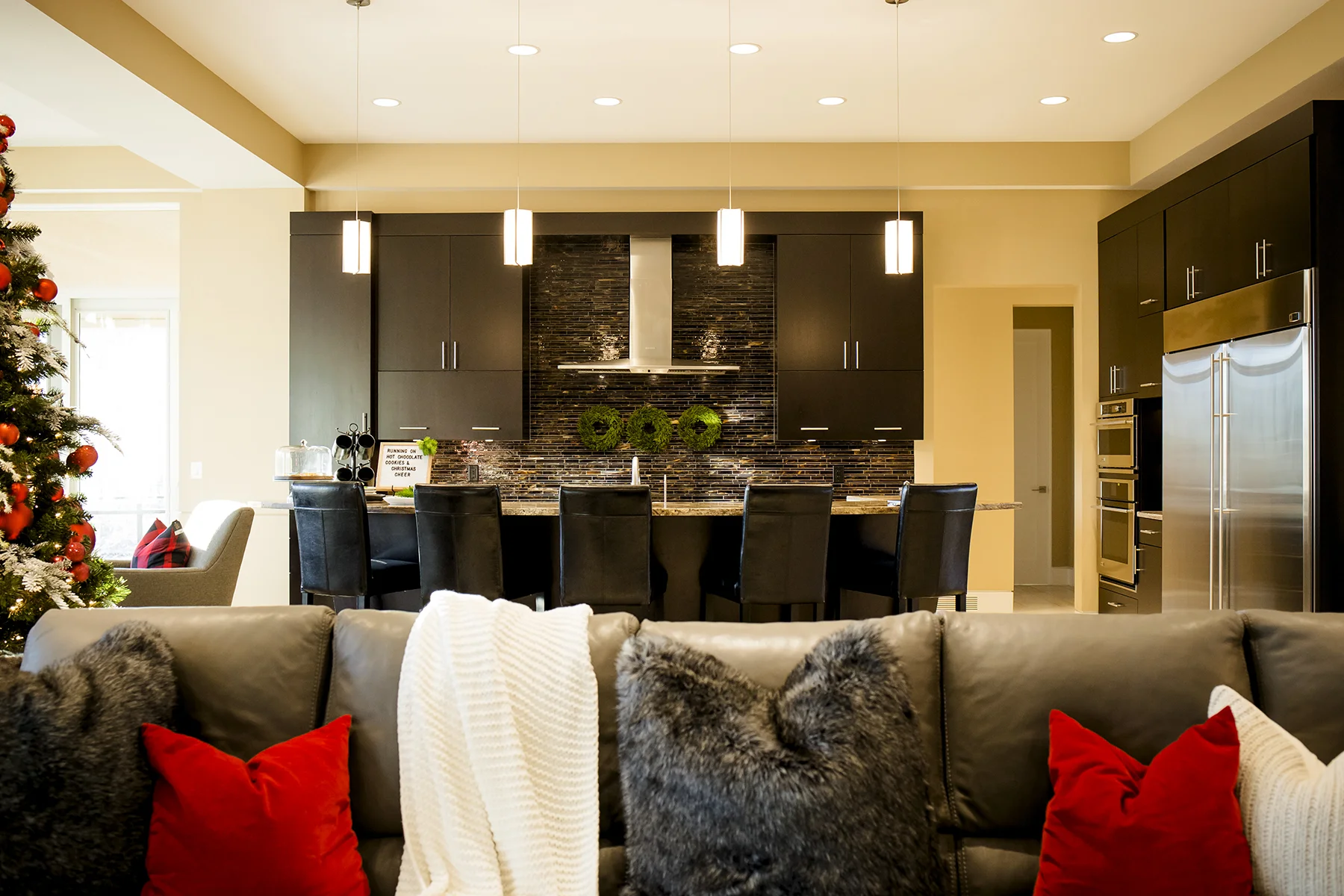 holiday-kitchen.jpg