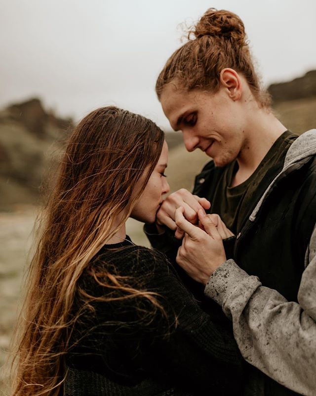I am in love with the photos from my session with Madailein and London because they feel so real to me. It was freezing cold, raining, and our first location didn&rsquo;t work out, but these two showed up with smiles on their faces and made 100% the 