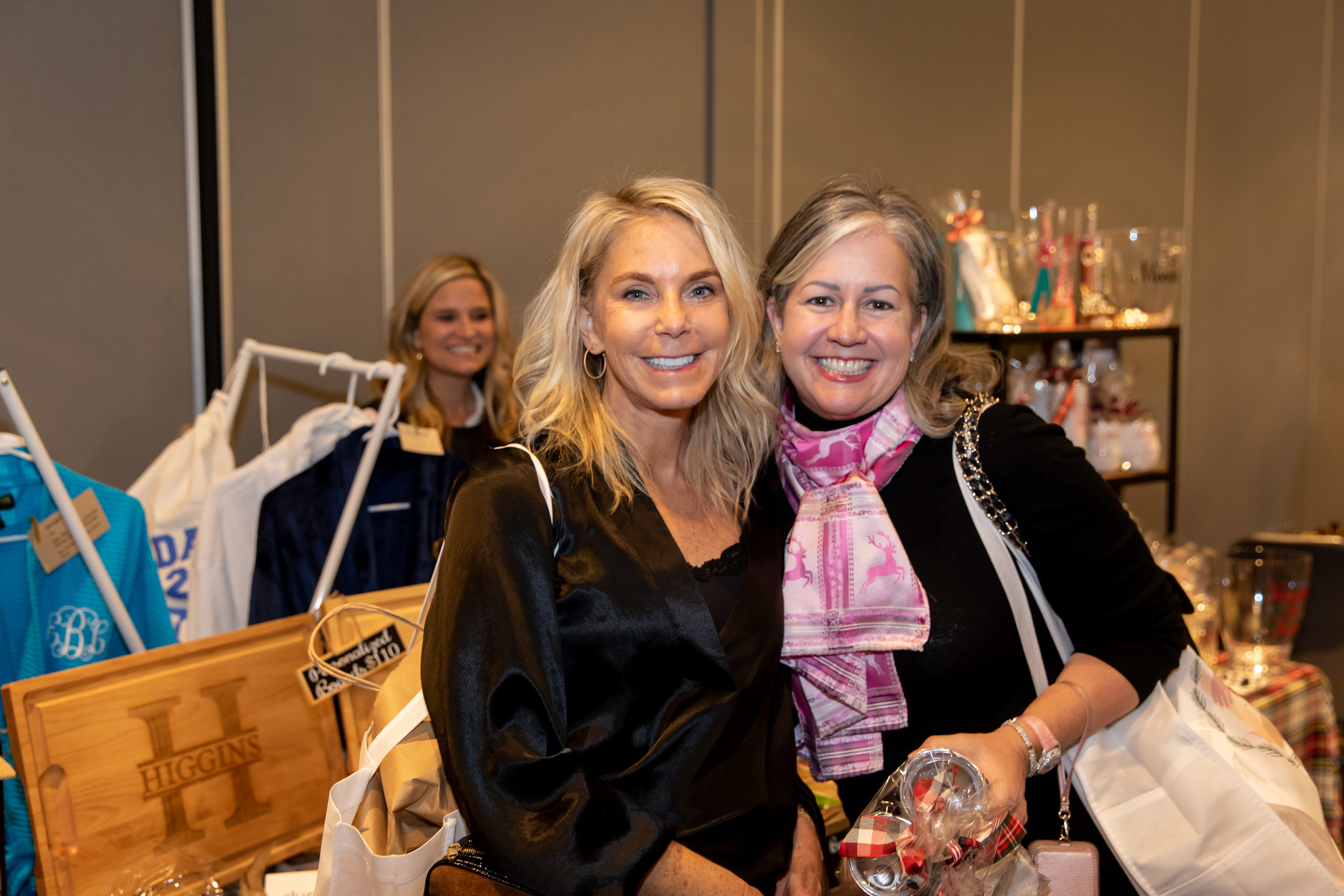 038_Catherine Hall Studios_CHG Holiday Boutique and Luncheon December 2018.jpg