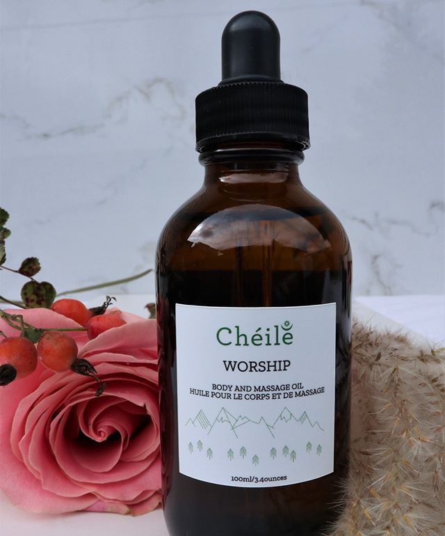 We love @cheileskincare's products here at Lily &amp; Roo! They are handcrafted in small batches, with amazing rosewood scents!
👉 Worship Body &amp; Massage Oil is available for purchase. 😉 .
.
.
.
.
#yvrnailsalon #vancouvernailsalon #vancouvernail