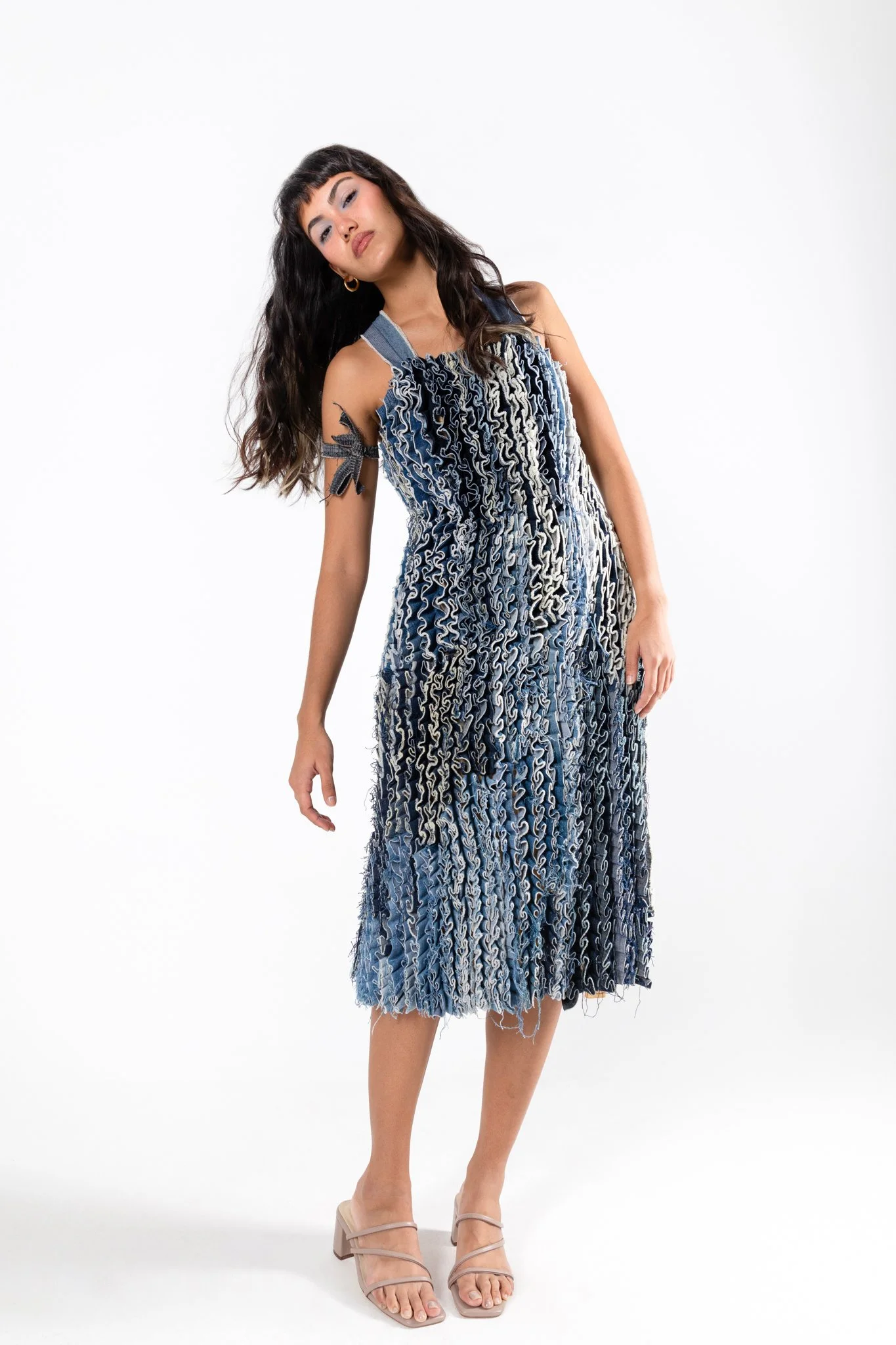 upcycled-denim-fashion-shoot-zerrin-studio2.jpg