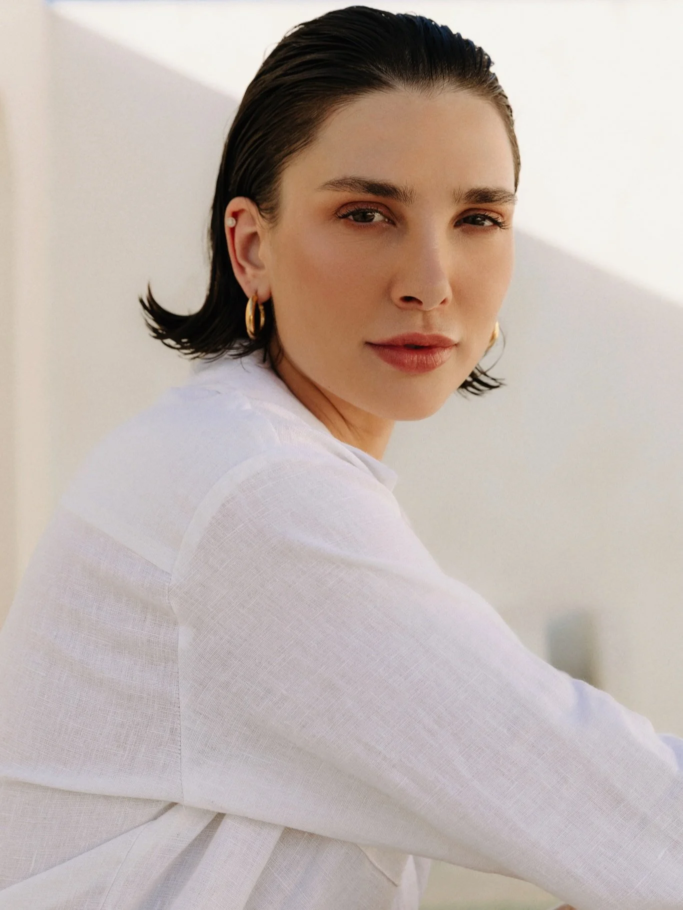 Zinovia at the beautiful @plumevillas ☀️

Model: @iamzinoviaborta @castawaymodelmanagement 
Hair &amp; makeup: @makeupbyluvita 

📷 create@zerrinstudio.com for shoot enquiries 🫶🏼

#baliphotographer #fashionphotographer #singaporephotographer #portr