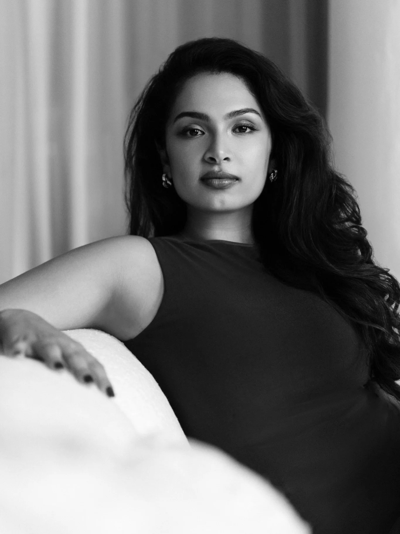 Birthday portraits for the lovely @yamniikannan 🫶🏼 who found our page all the way from the US. A lovely surprise! 

Editorial portrait sessions: Now booking November 2026. All captured in our centrally located Singapore-based studio. 

Perfect for 