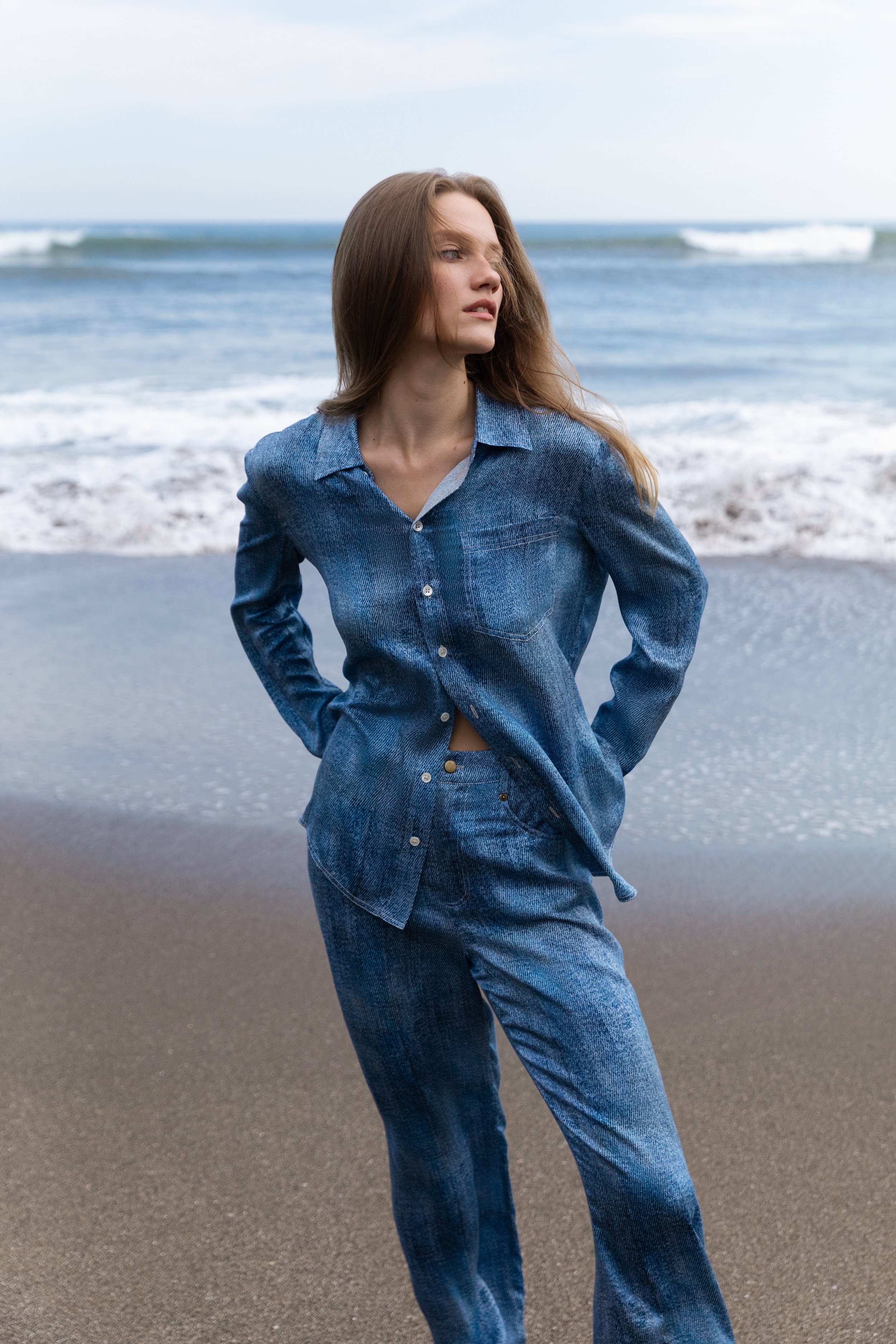 beach-fashion-photoshoot-silk-clothing-zerrin-studio.jpg
