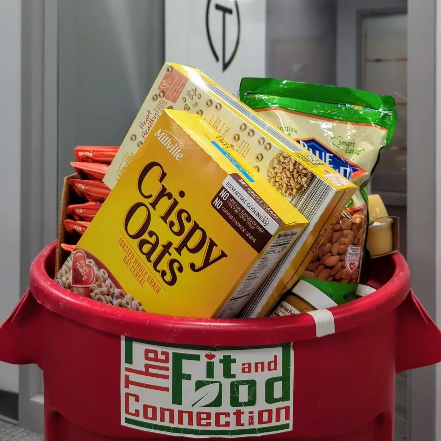 The holiday season is all about giving, and there&rsquo;s still time to join our Holiday Food Drive in support of The Fit and Food Connection!

Every donation helps provide healthy meals and essential groceries to families in need. Together, we can m