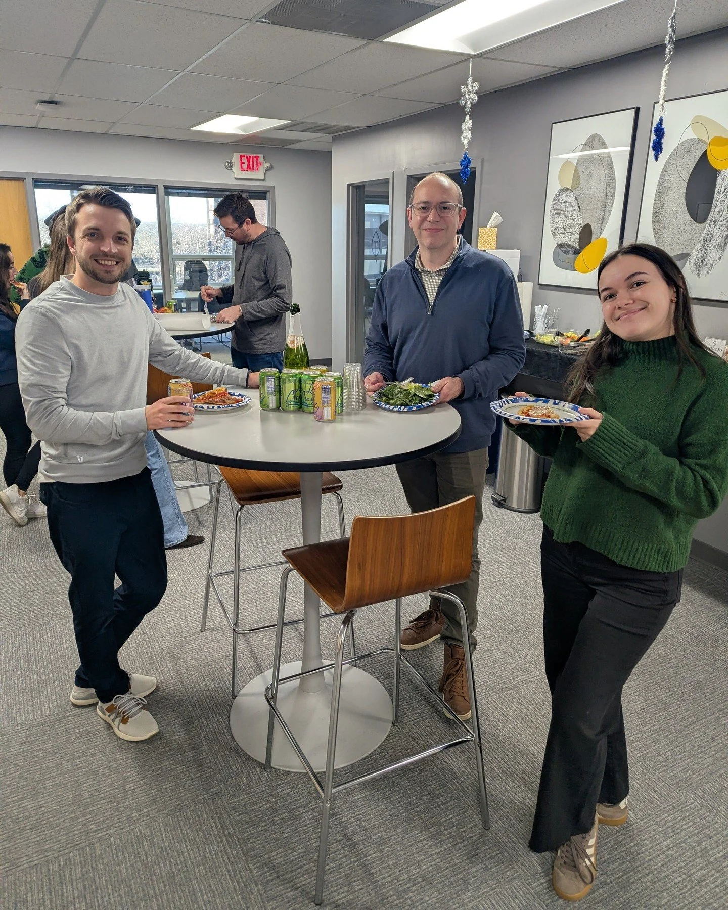 We had a blast celebrating the seventh anniversary of ThriveCo with a member appreciation lunch yesterday! Our ThriveCommunity enjoyed refreshing drinks, delicious pizza from @peelwoodfiredpizza, and lively conversation. We feel lucky to be part of t