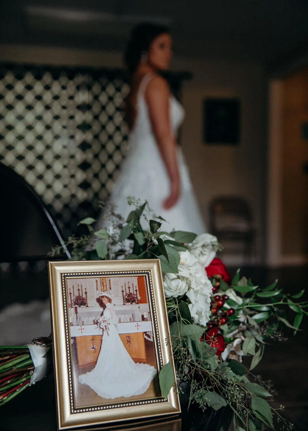 Chase and Chelsea wedding blog photography grant beachy elkhart south bend goshen -012.jpg
