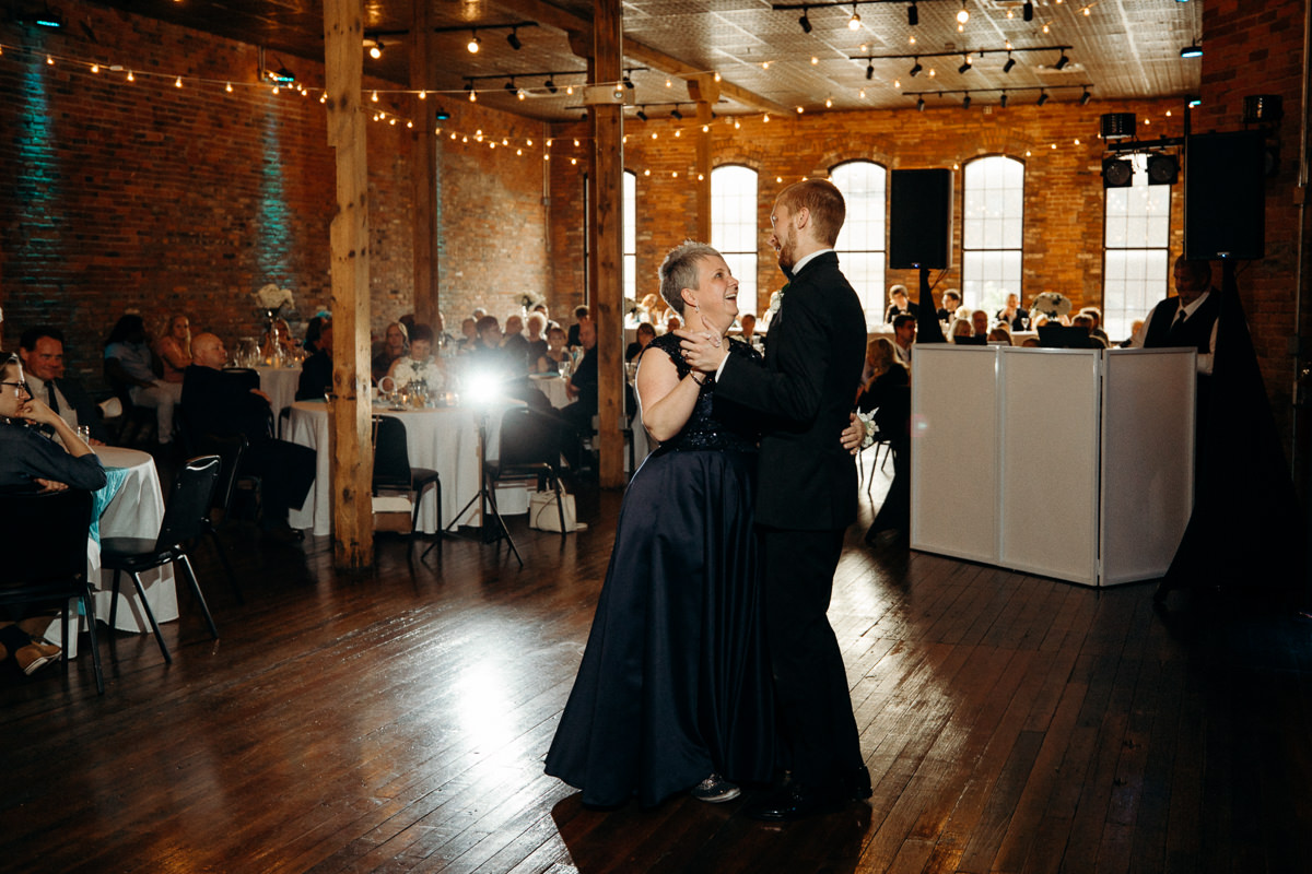 Grant Beachy Photography wedding goshen indiana elkhart south bend-065.jpg