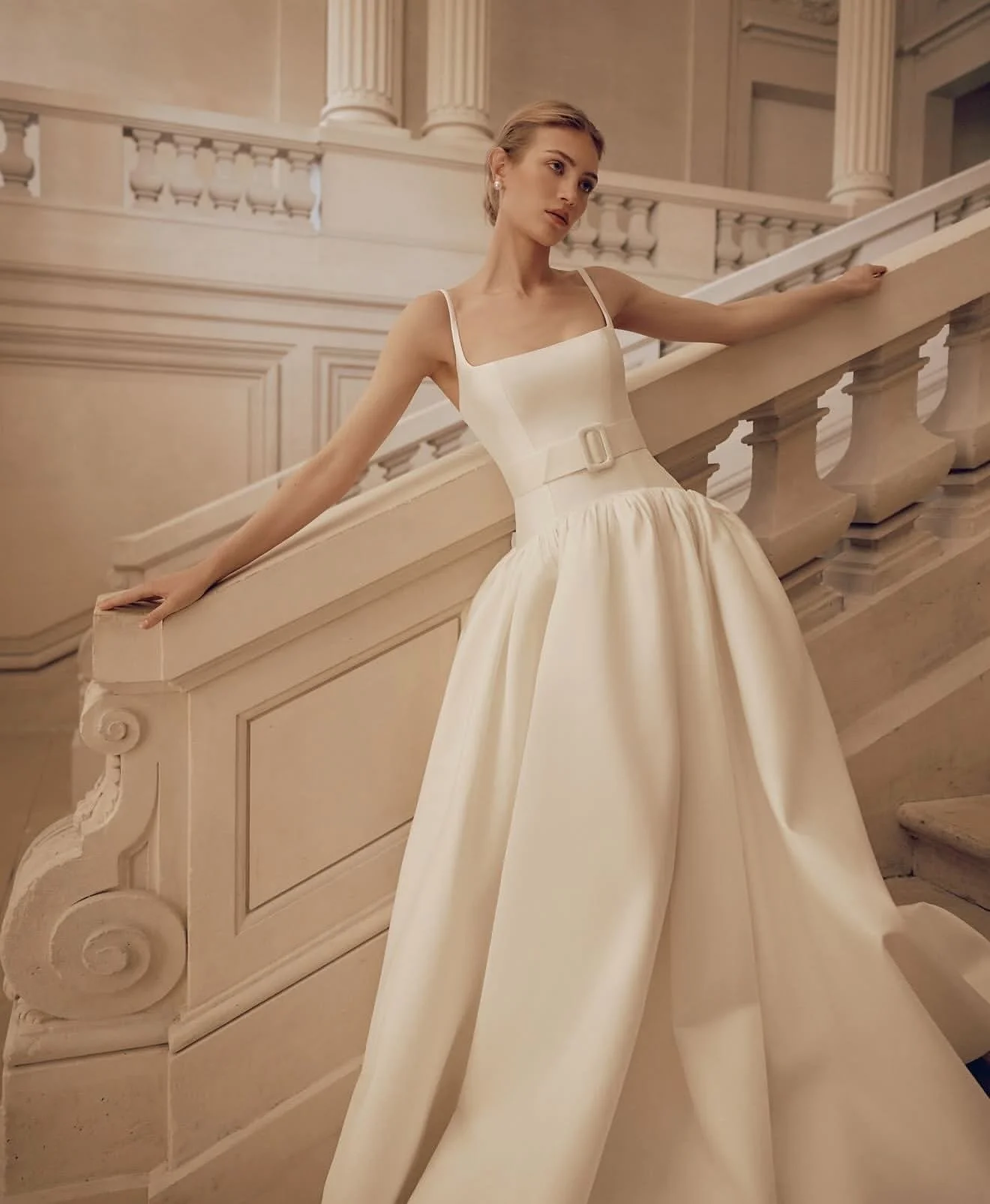 L I H I  H O D ~ Soft radiance. Subtle power. Endless beauty.

The @lihihod 2026 LUMI&Egrave;RE Collection has arrived exclusively at SPINA Bride, now through October 26.

Every gown tells a story, captured through fluid draping, delicate textures, a