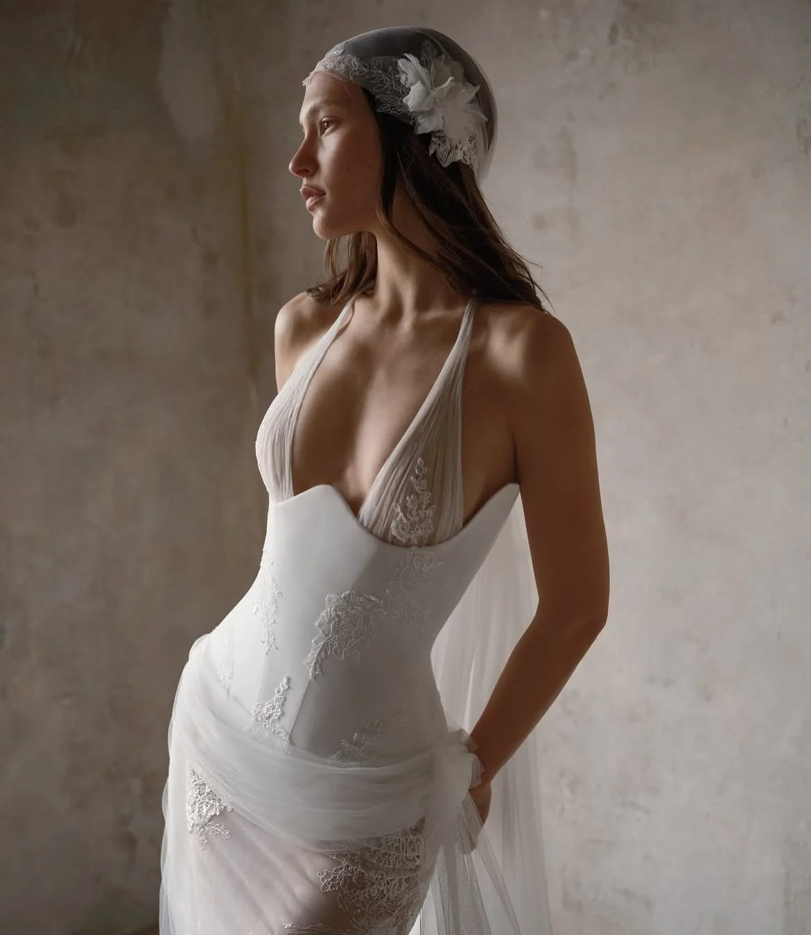 N O Y  E L I Y A H U ~ SPINA Bride is proud to unveil @noyeliyahu.bridal&rsquo;s 2027 'Amour &Eacute;ternel' Collection presented exclusively in-store for a limited time.

Defined by striking structure and soft, romantic lace intricacy, each design i