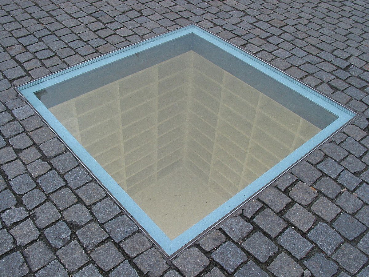 285:  The Empty Library: Fill It!