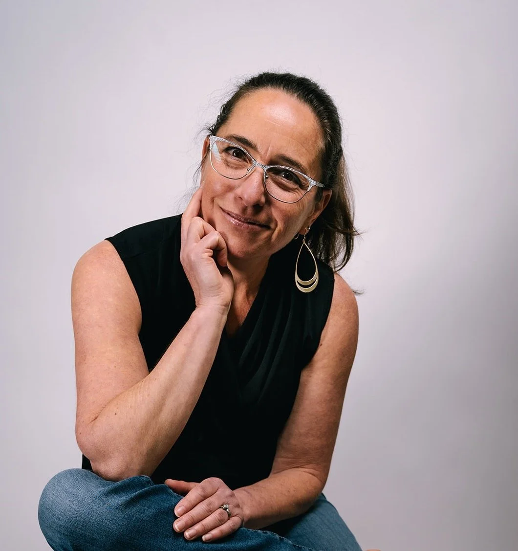 353: The Power of Objects—Sharing Stories and Creating Connections