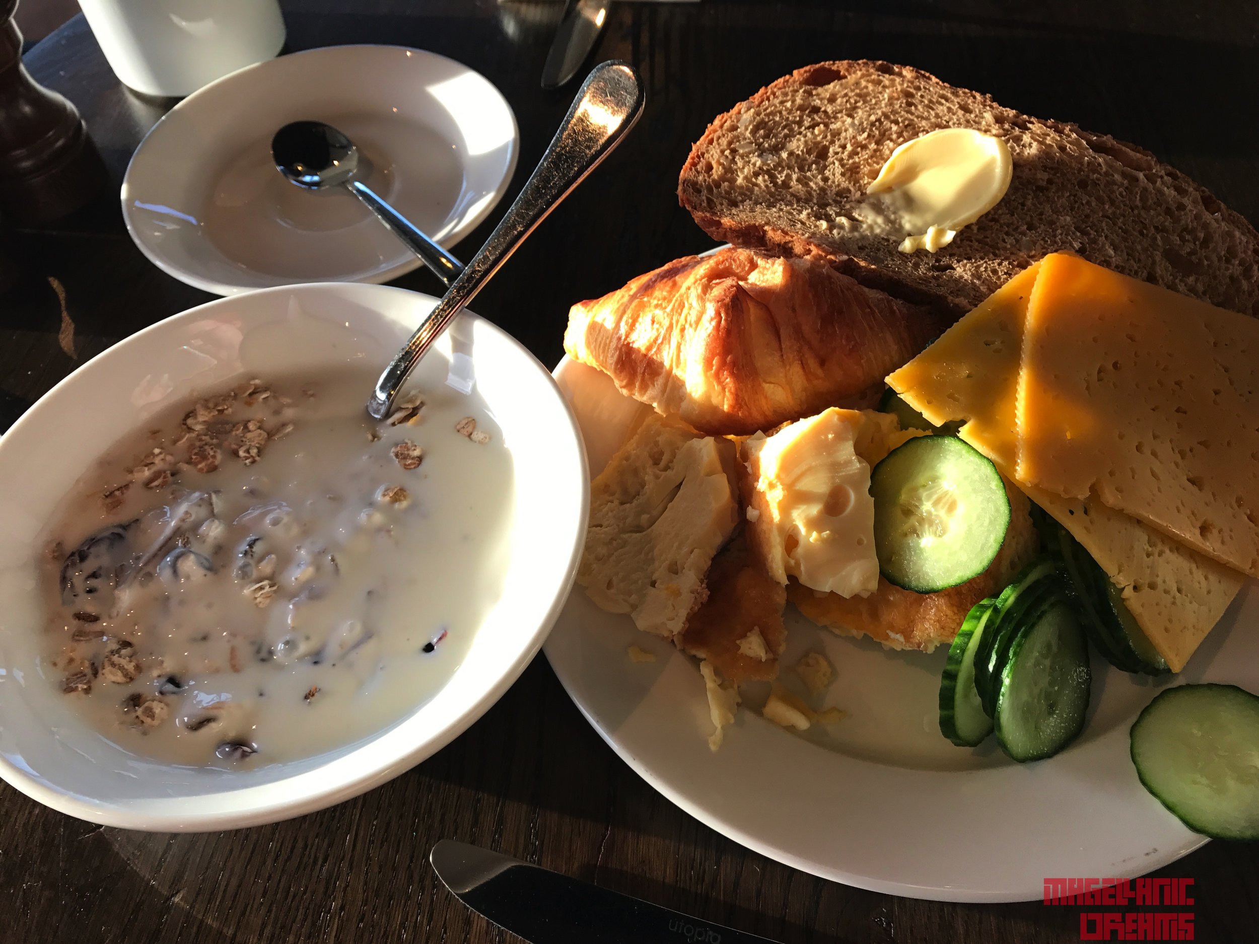 Breakfast Buffet - Fosshotel Glacier Lagoon