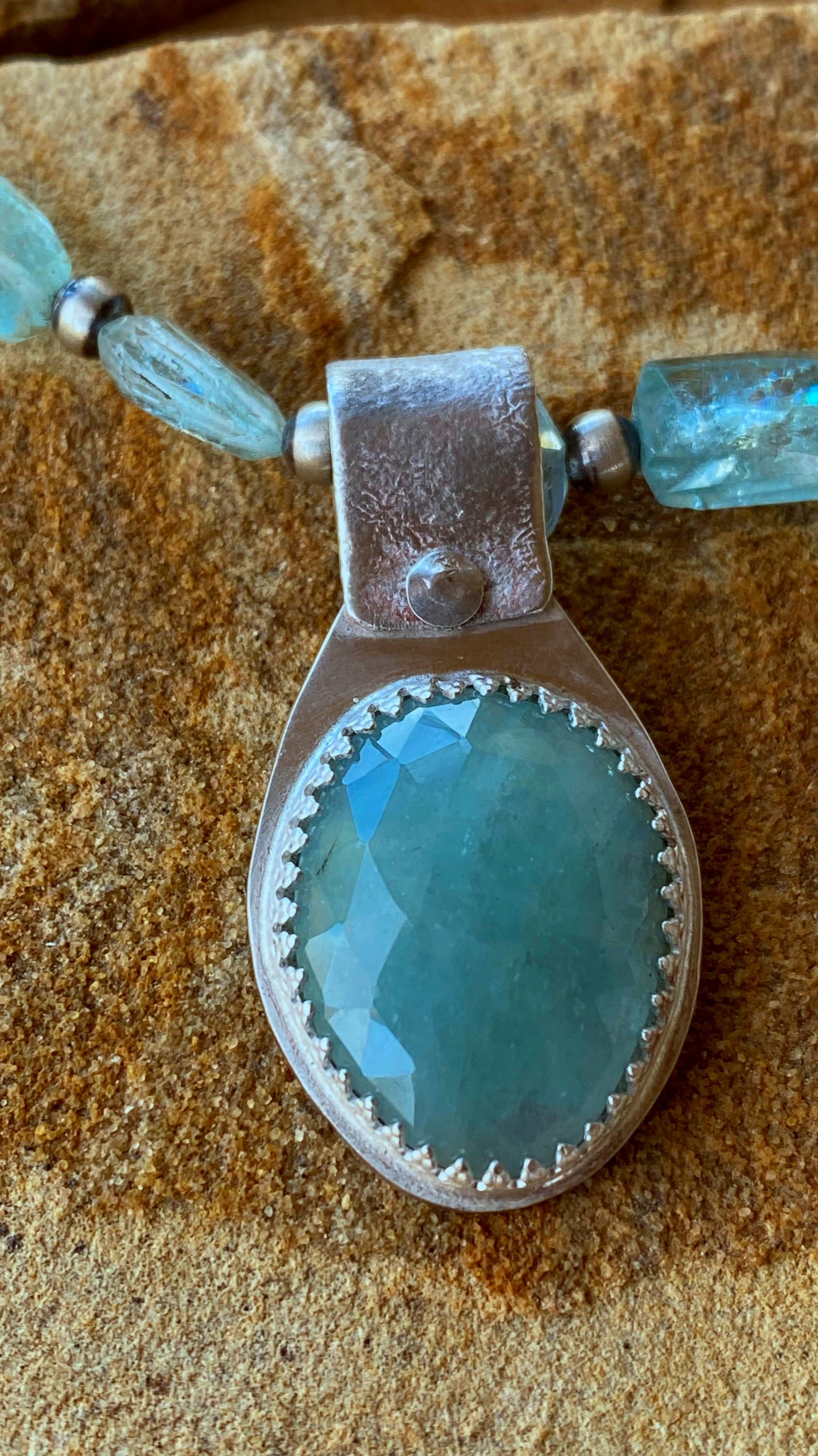 Aquamarine+Necklace+2+-+2.jpg
