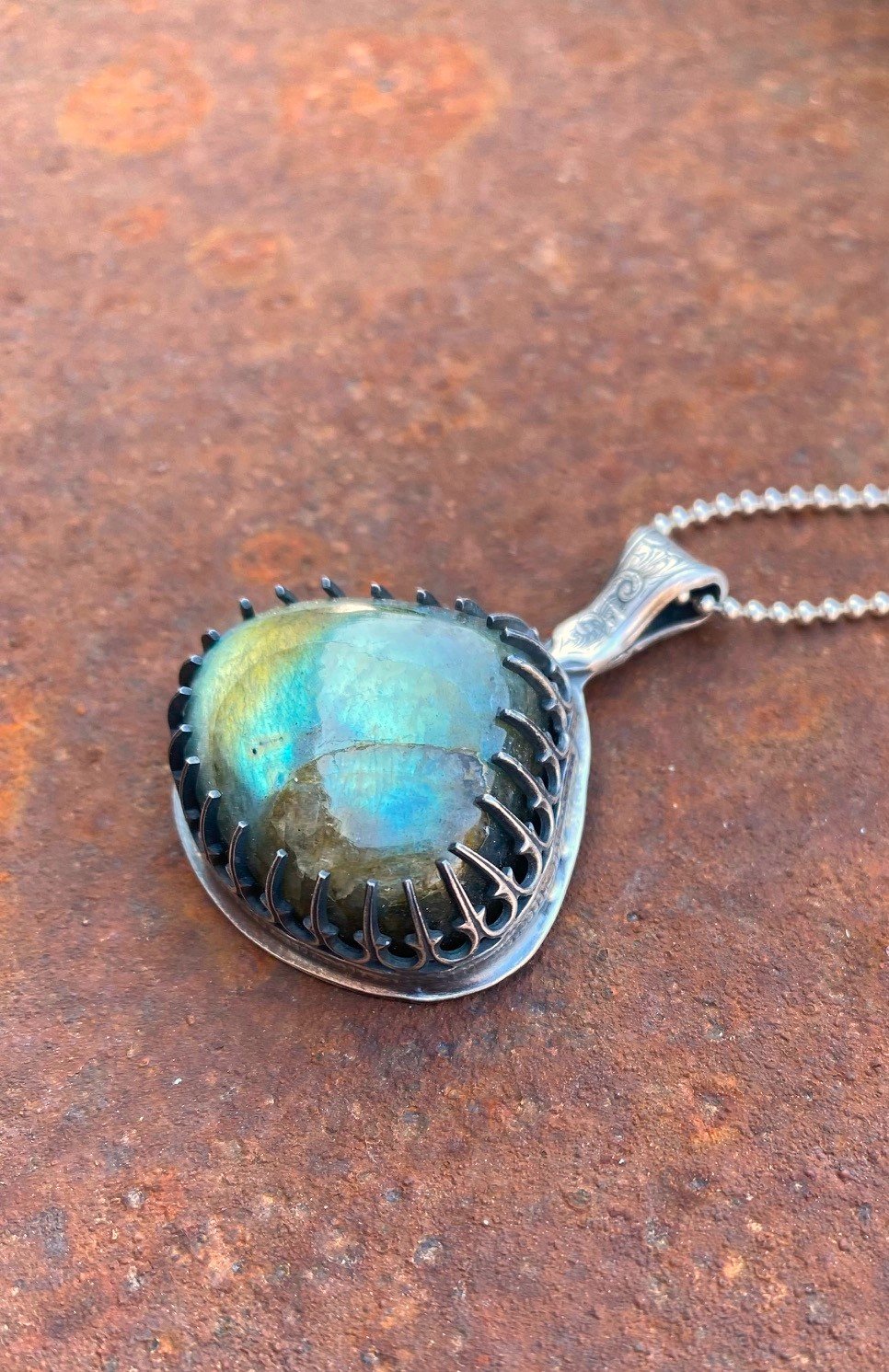 Labradorite Necklace 1.jpg