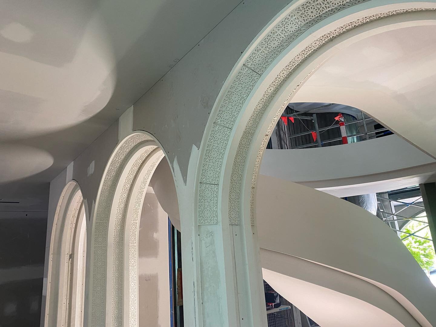 Some very impressive archs going up at carlton with over 150 pieces of decorative moulding getting installed&hellip;some incrediable work #arcieriplastering #artwork #melbournebuildings #northernplasterboard #plasterproductsgreensborough #csrgyprock 