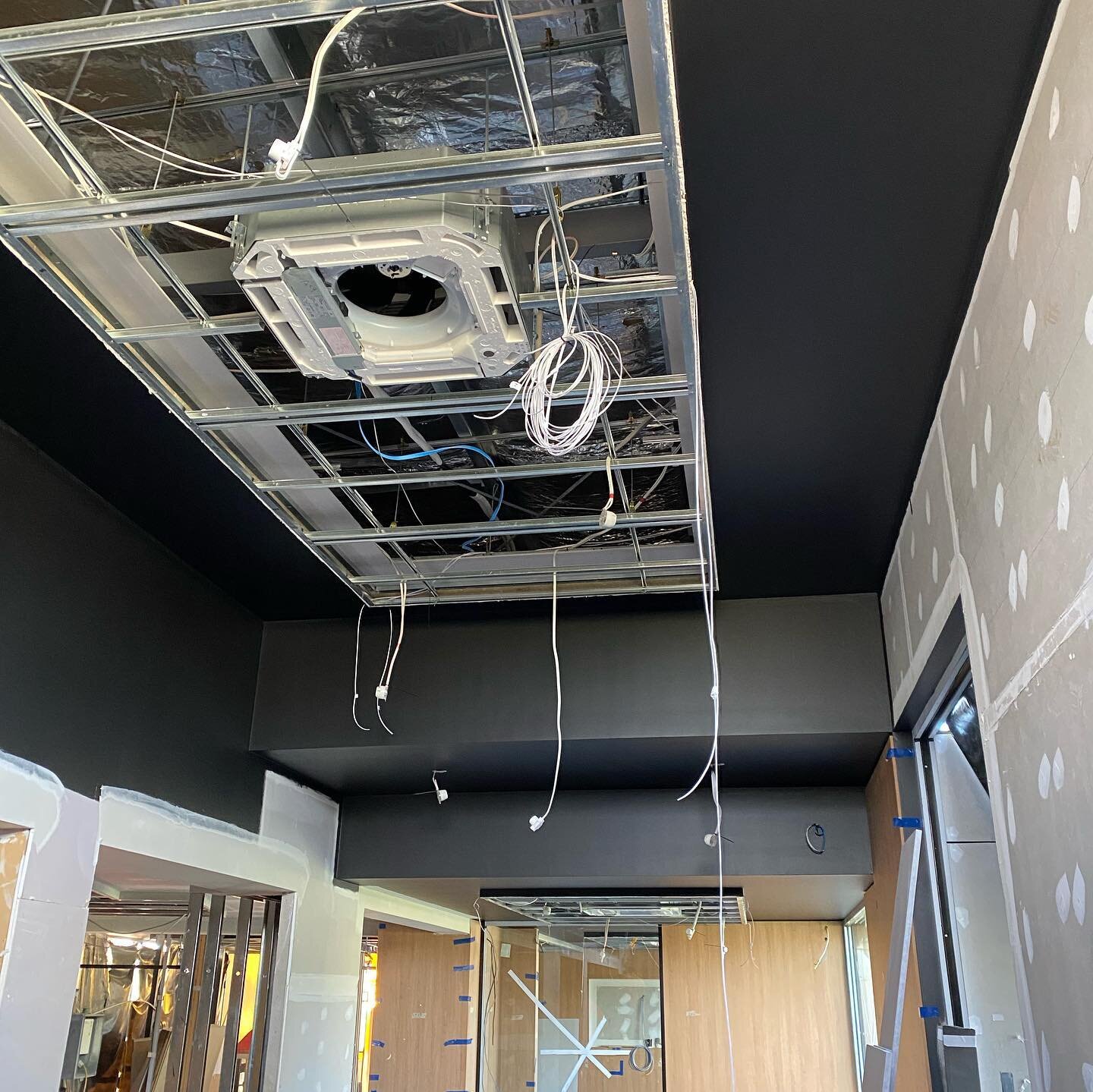 On track to complete another mcdonalds plenty of metal work involved in this one #arcieriplastering #arcieriteam #plastering #plasterboard #billingslong
