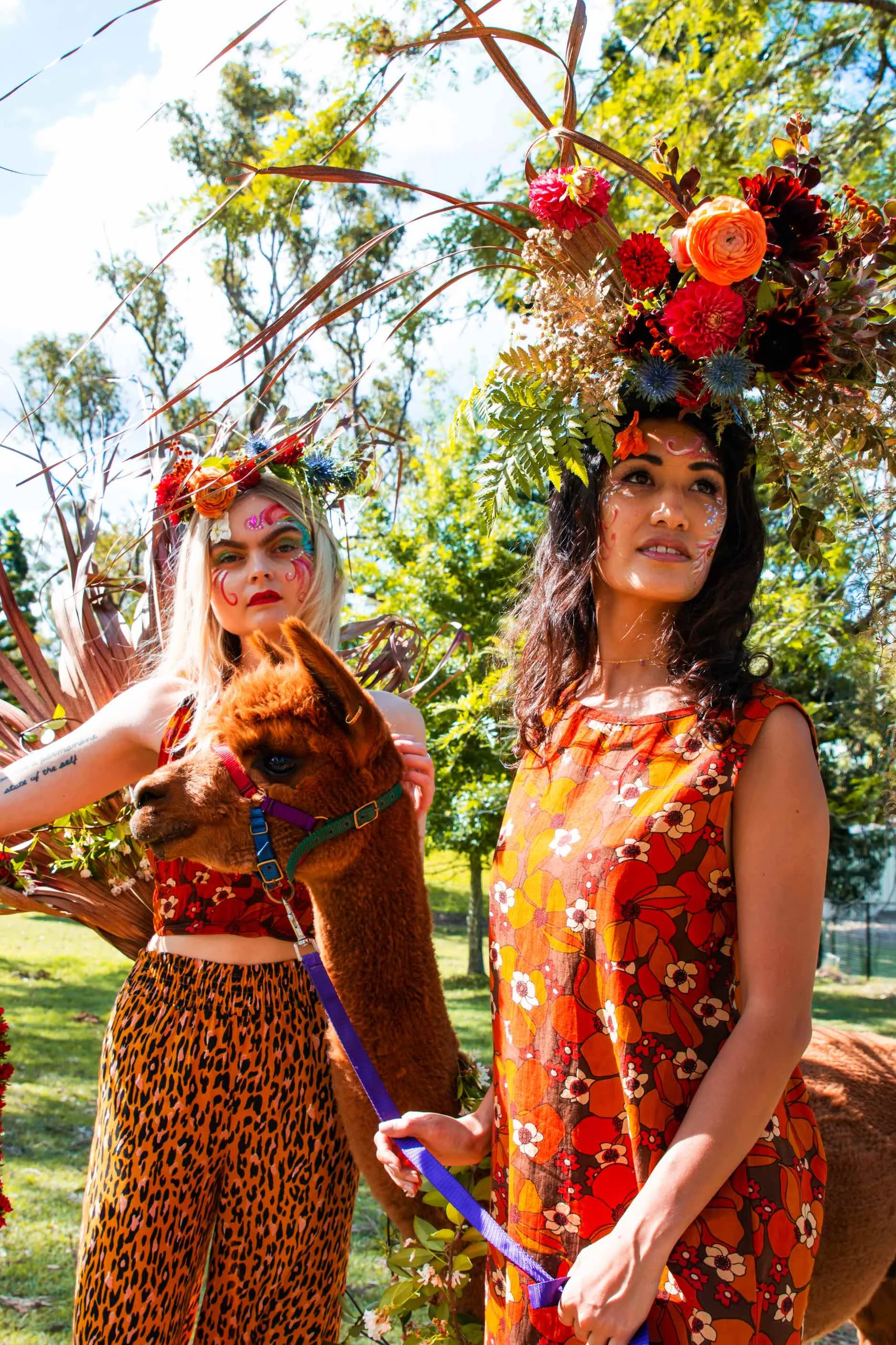 Dreamy Models Maddy (left, @cuerton) and Adel (right, @_adel_lee )