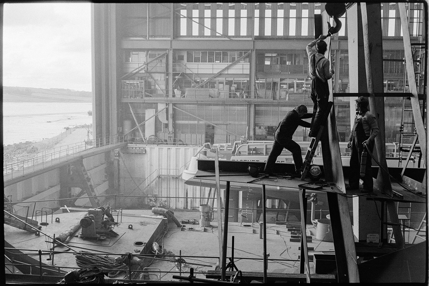 Documentary photograph by James Ravilious for the Beaford Archive © Beaford Arts