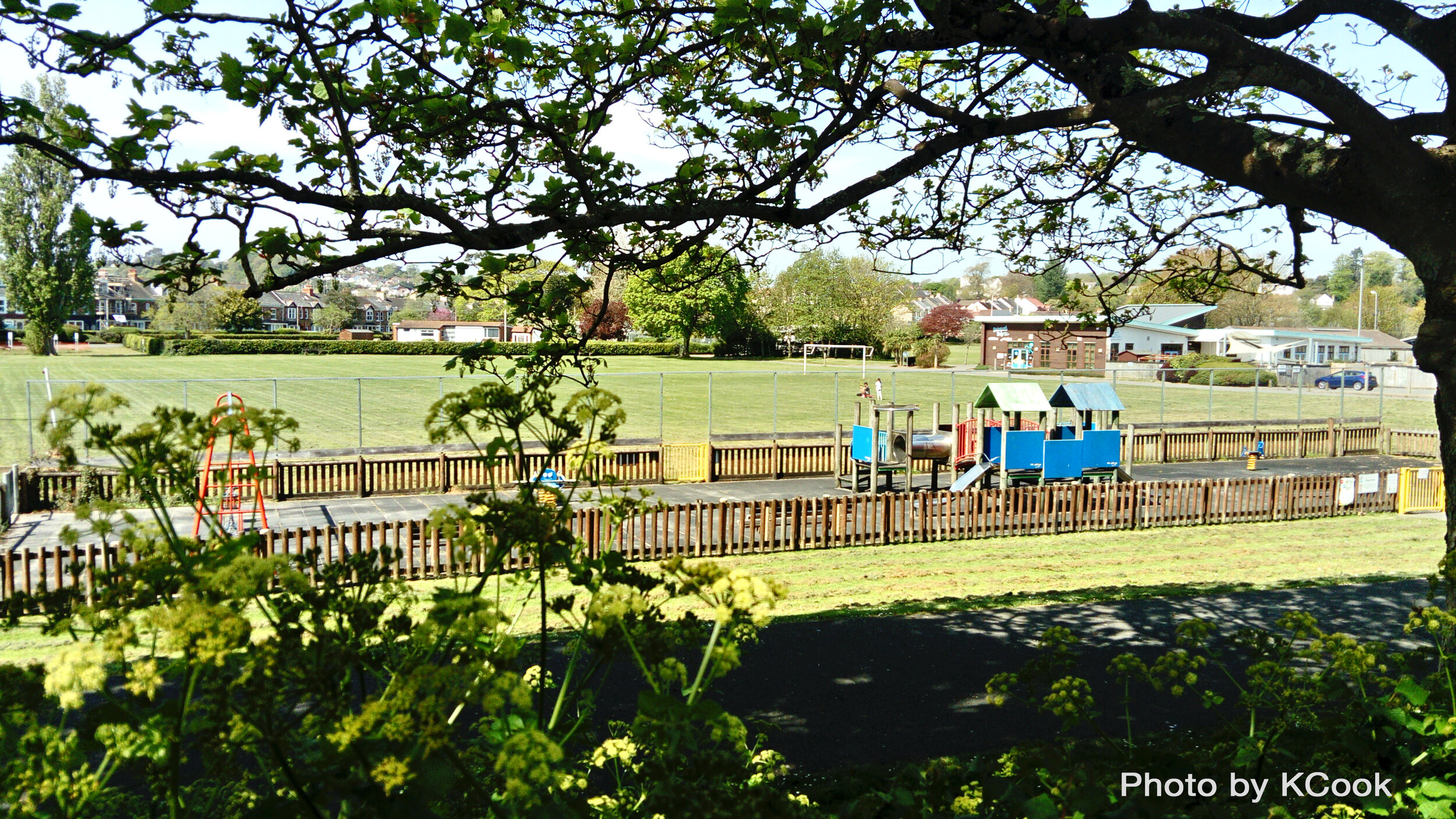 Play Area Closed, Bideford 220420 KCook.jpg