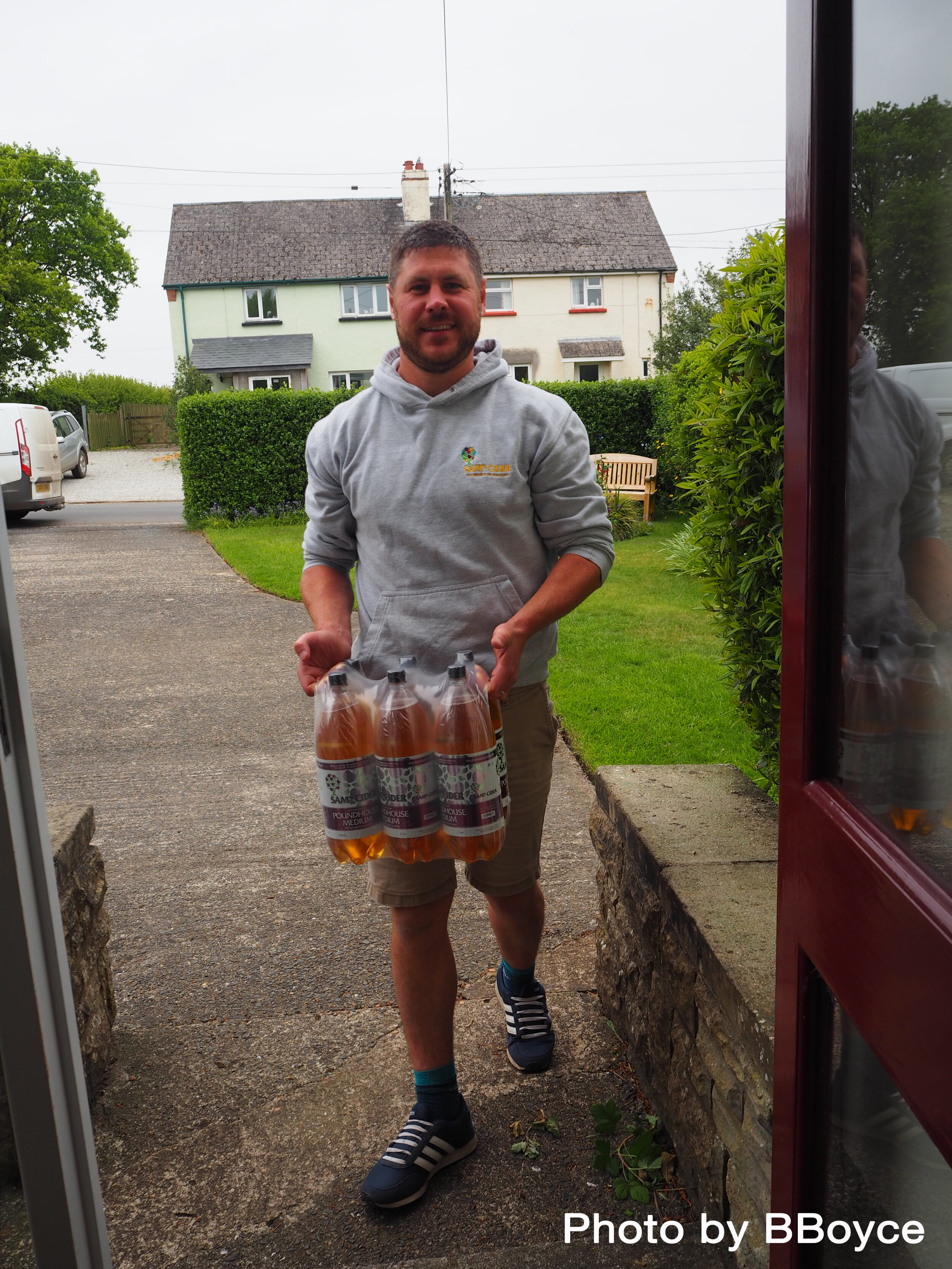 ABoyce Cider delivery Atherington 050520.JPG