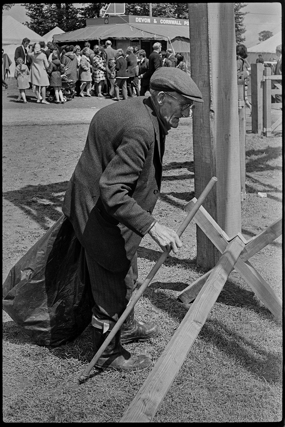 DEA-03-0051-9 Man at the Devon County Show, Whipton, Exeter, 1972.jpg