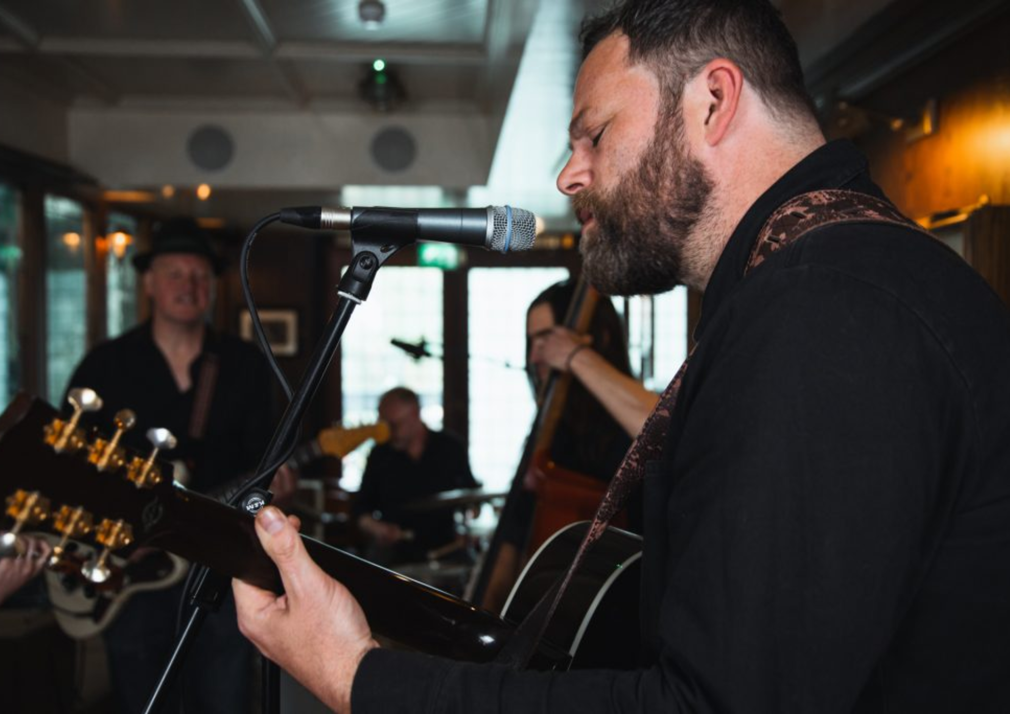 Small Town Jones - Trio